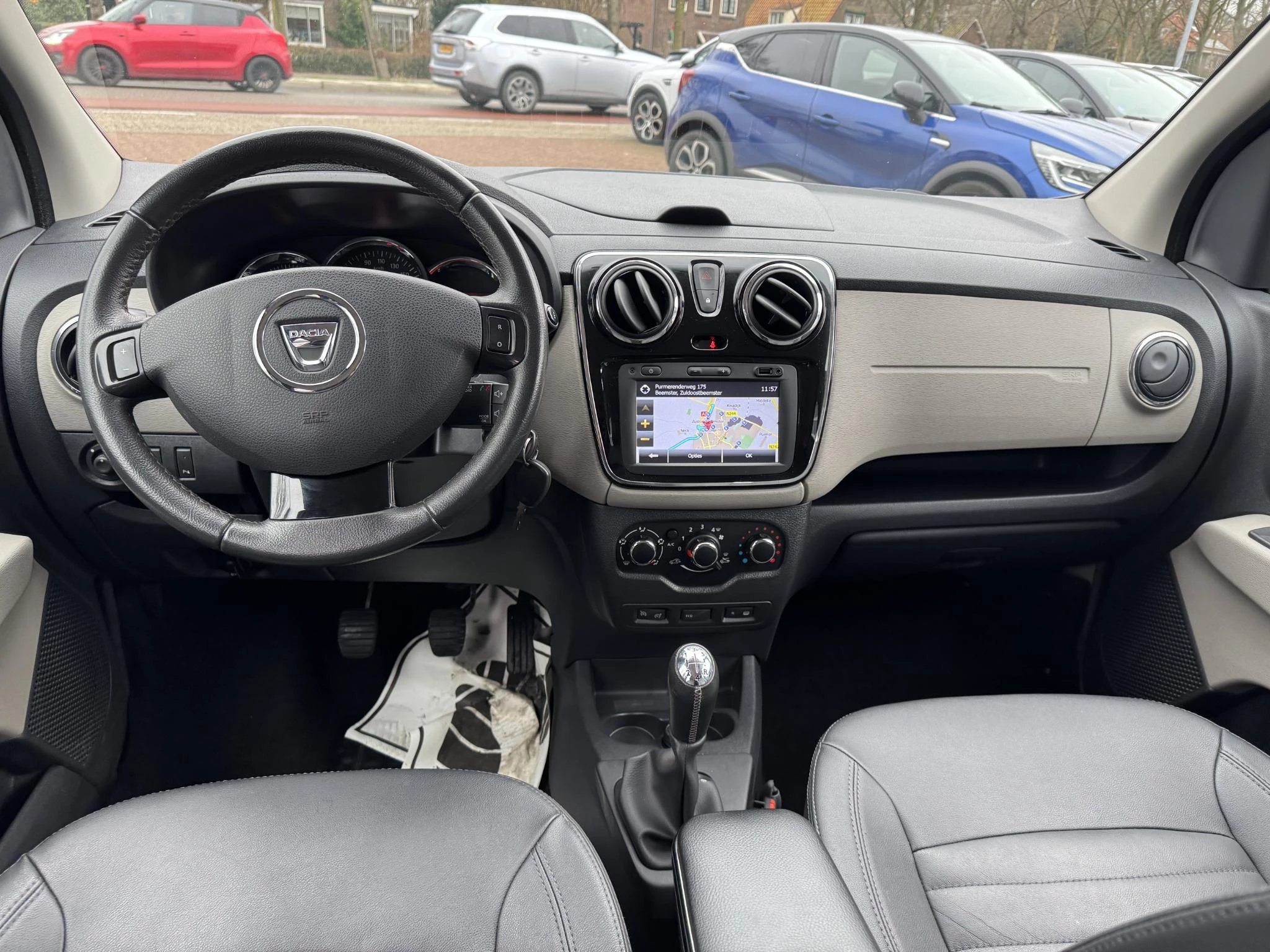 Hoofdafbeelding Dacia Lodgy