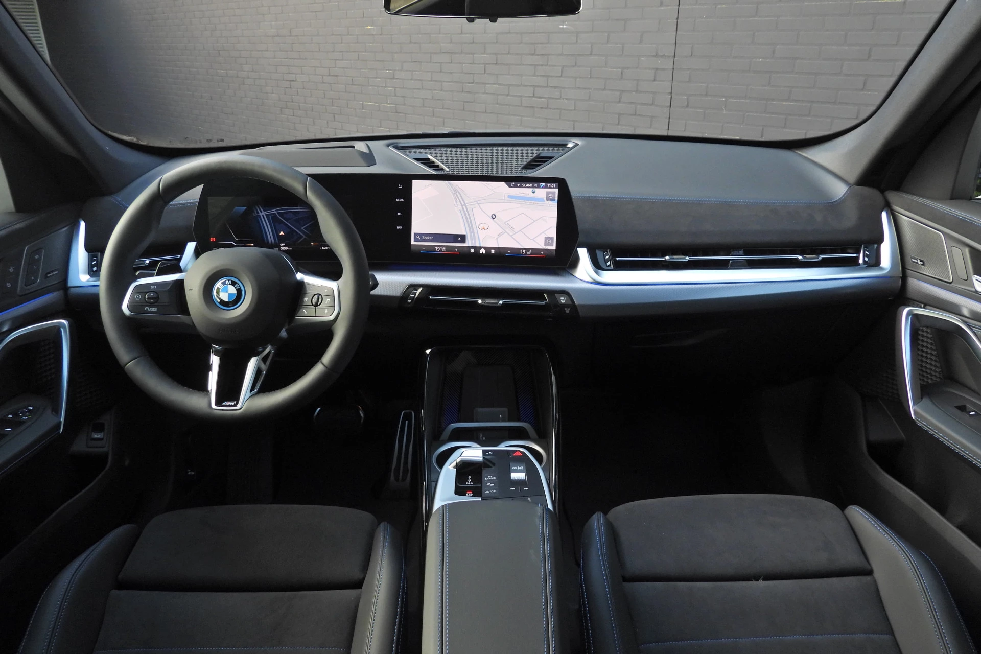 Hoofdafbeelding BMW iX1