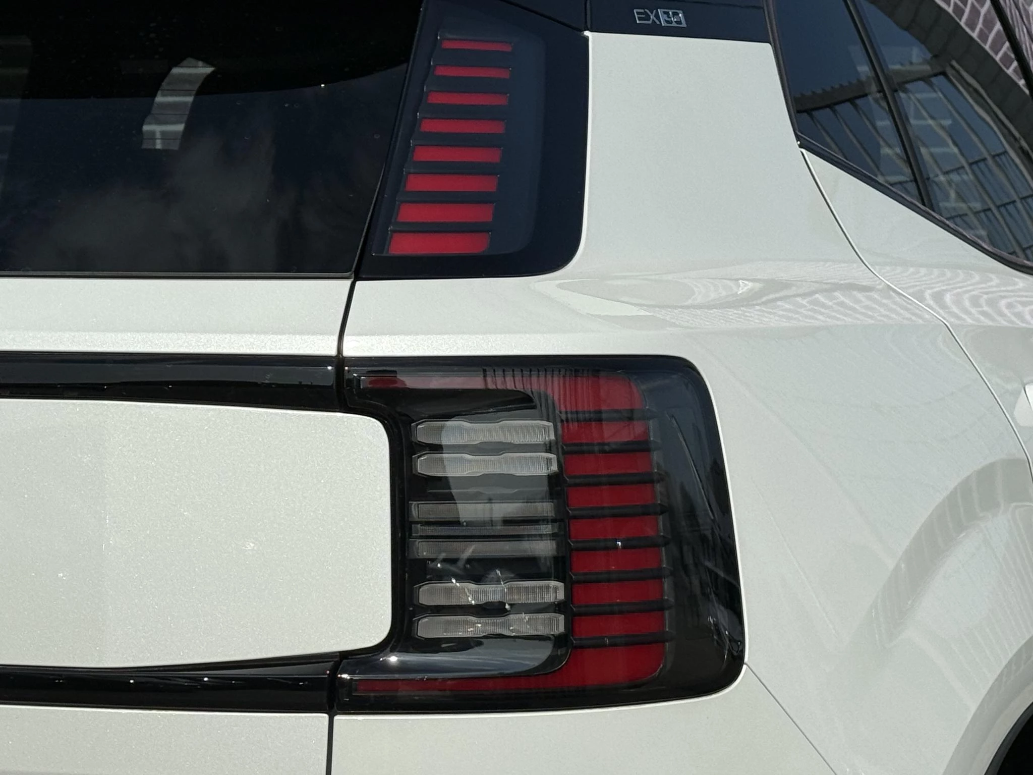 Hoofdafbeelding Volvo EX30