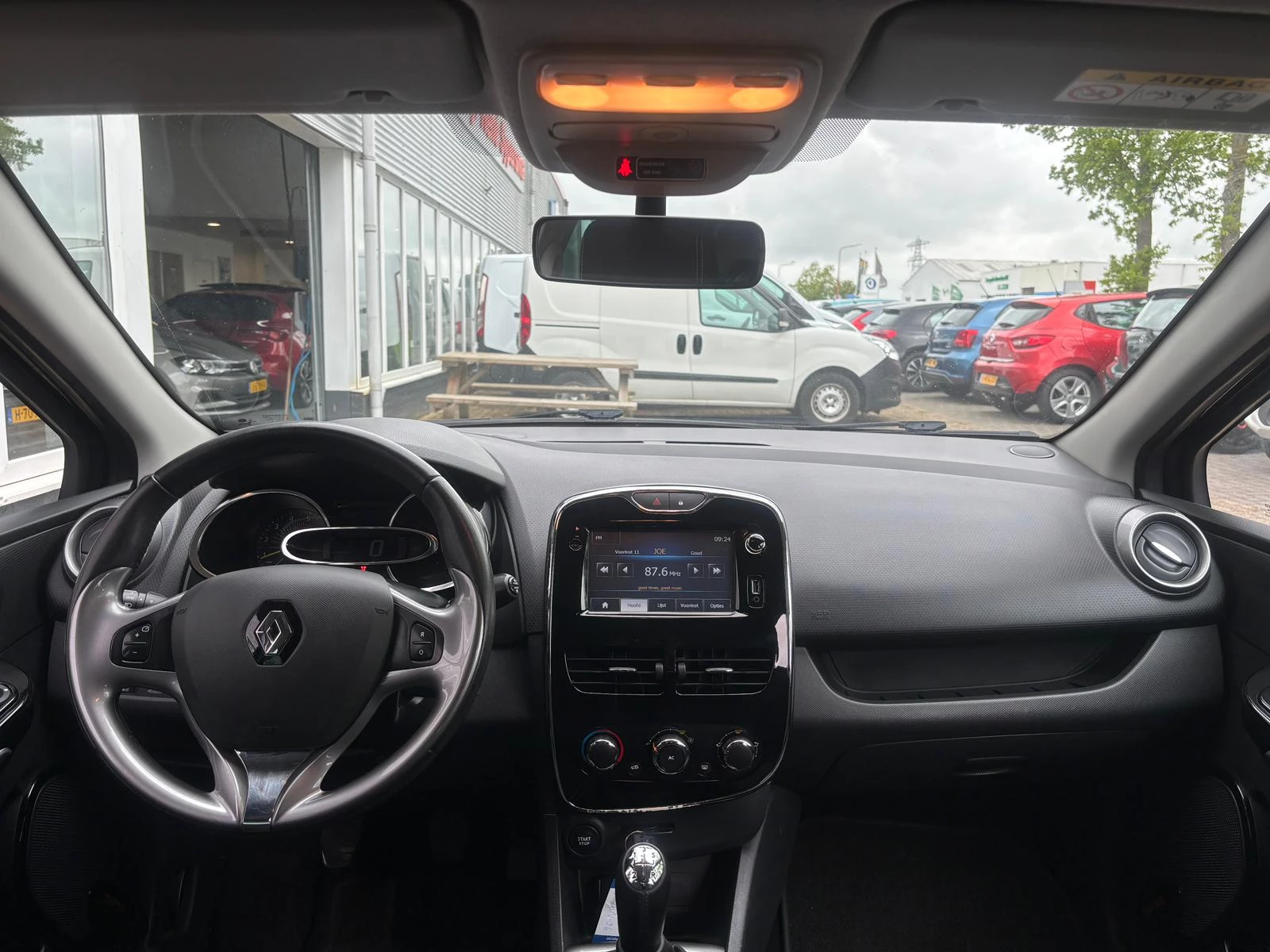 Hoofdafbeelding Renault Clio