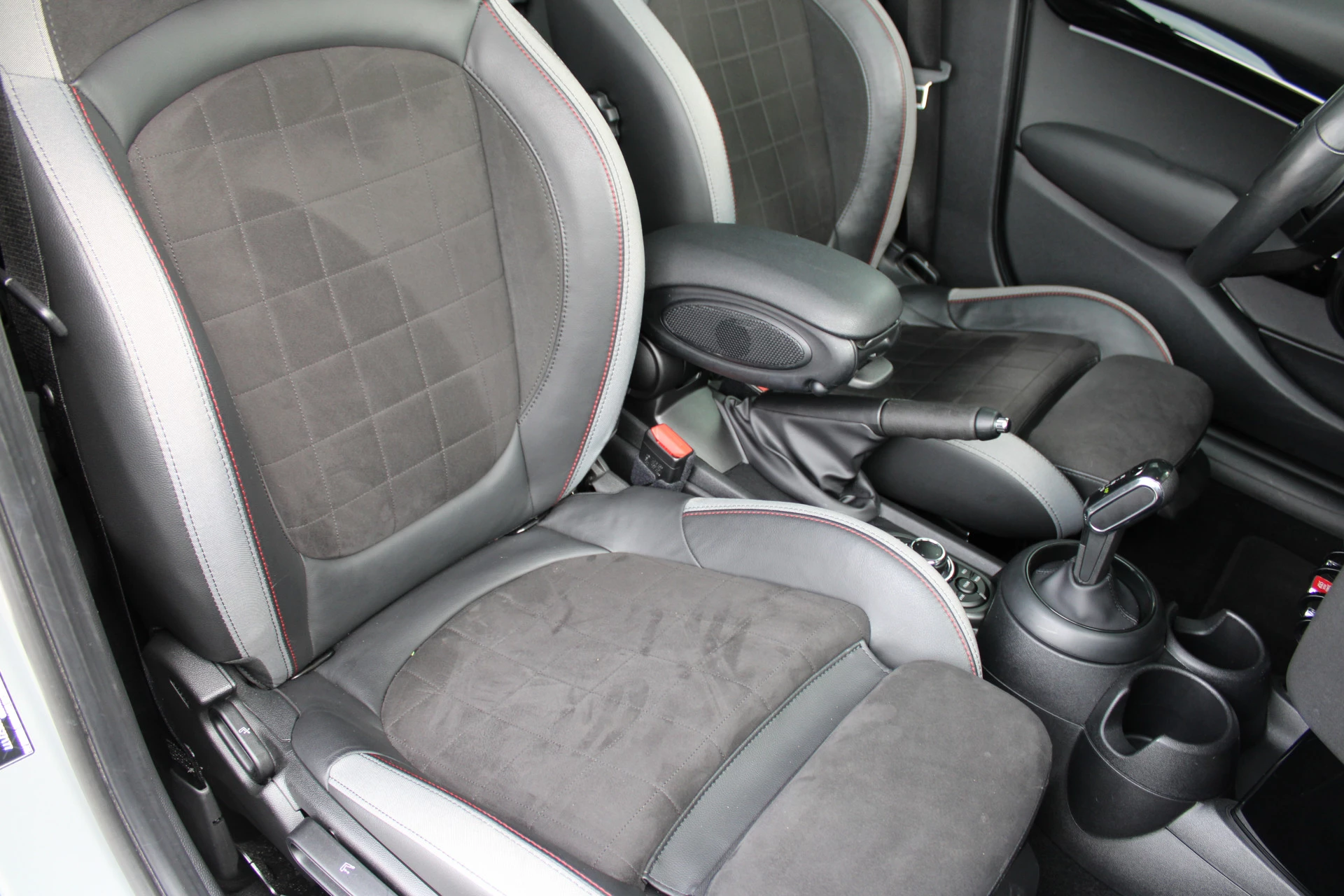 Hoofdafbeelding MINI Cooper S