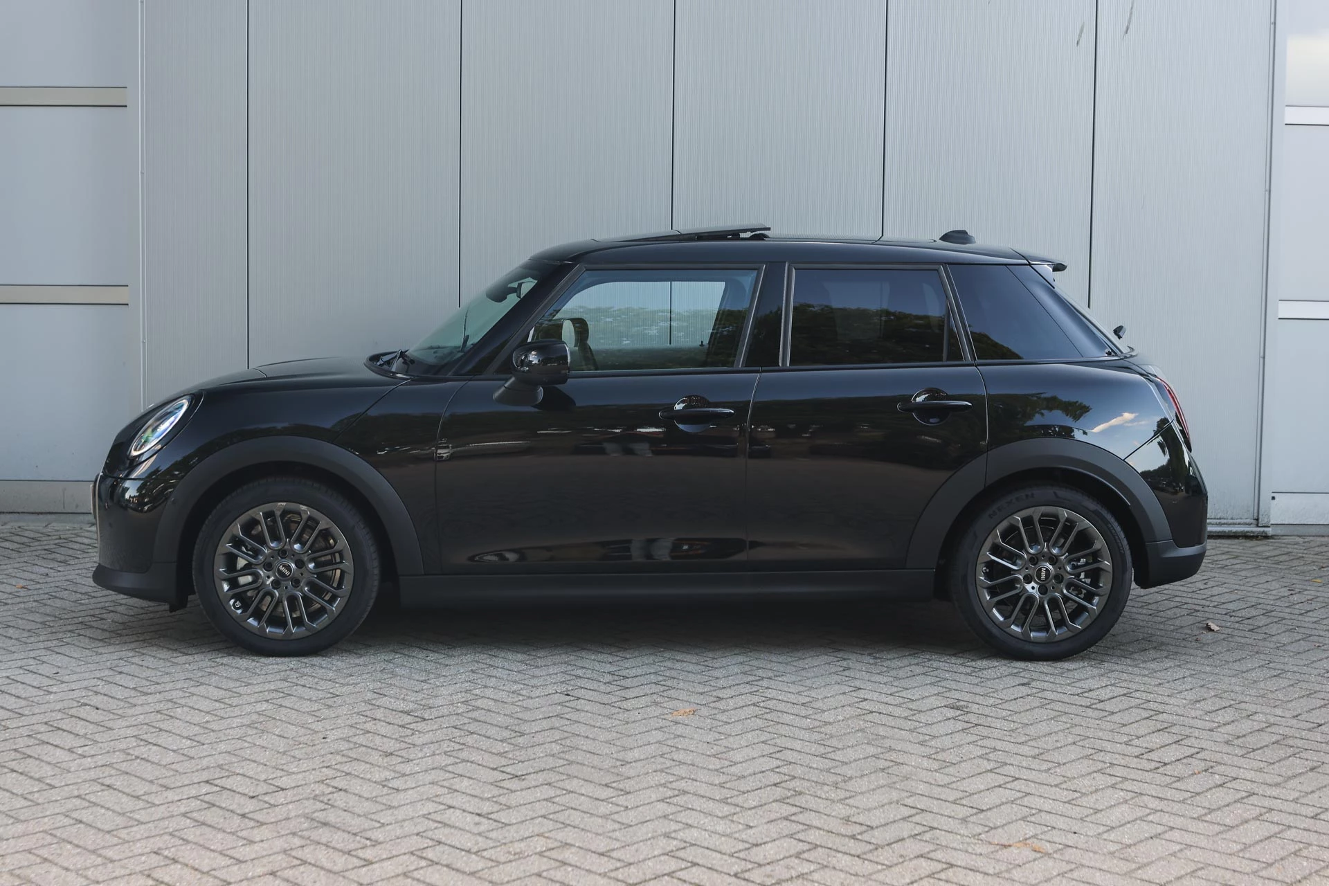 Hoofdafbeelding MINI 5-deurs
