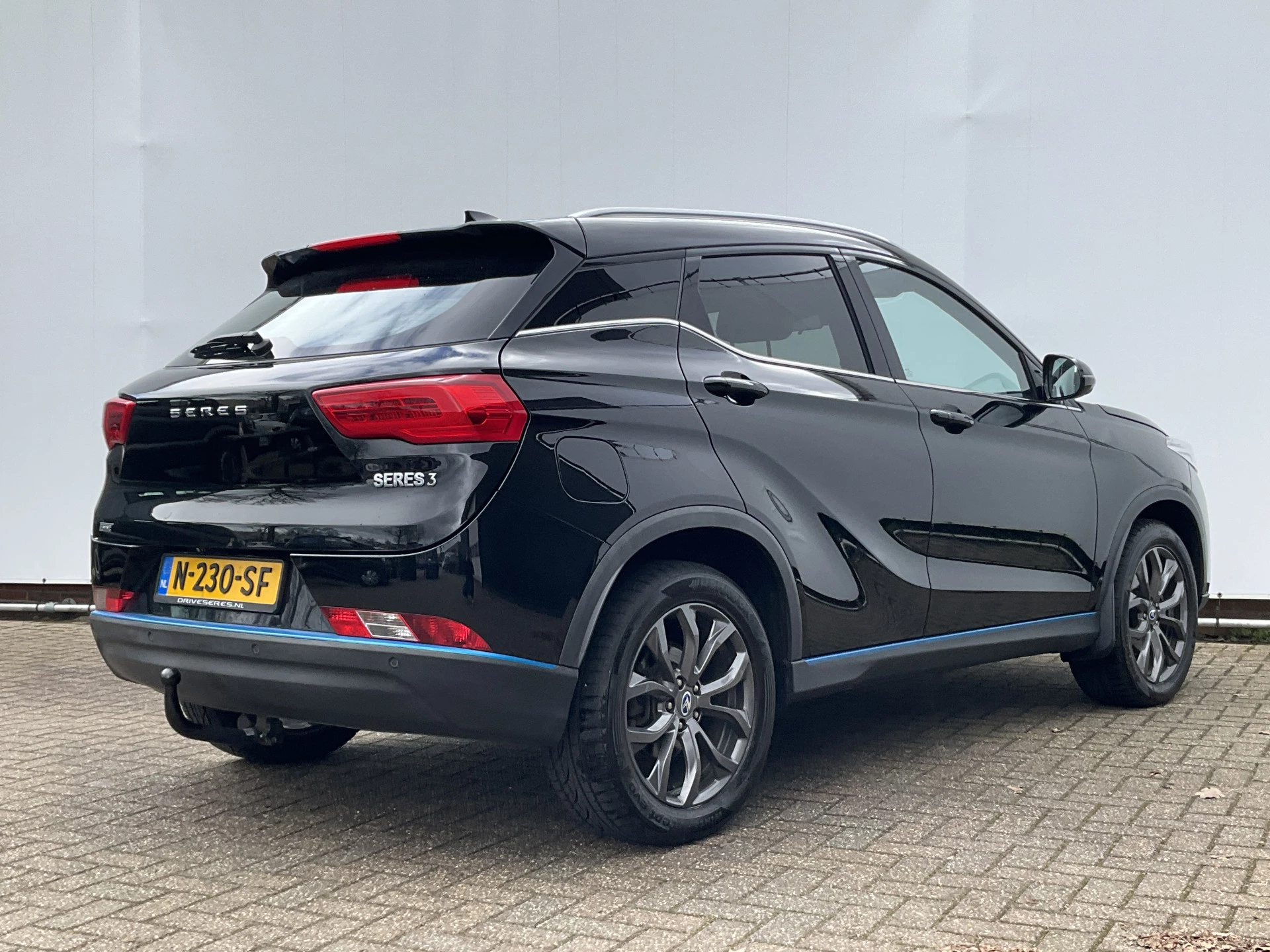 Hoofdafbeelding Seres 3