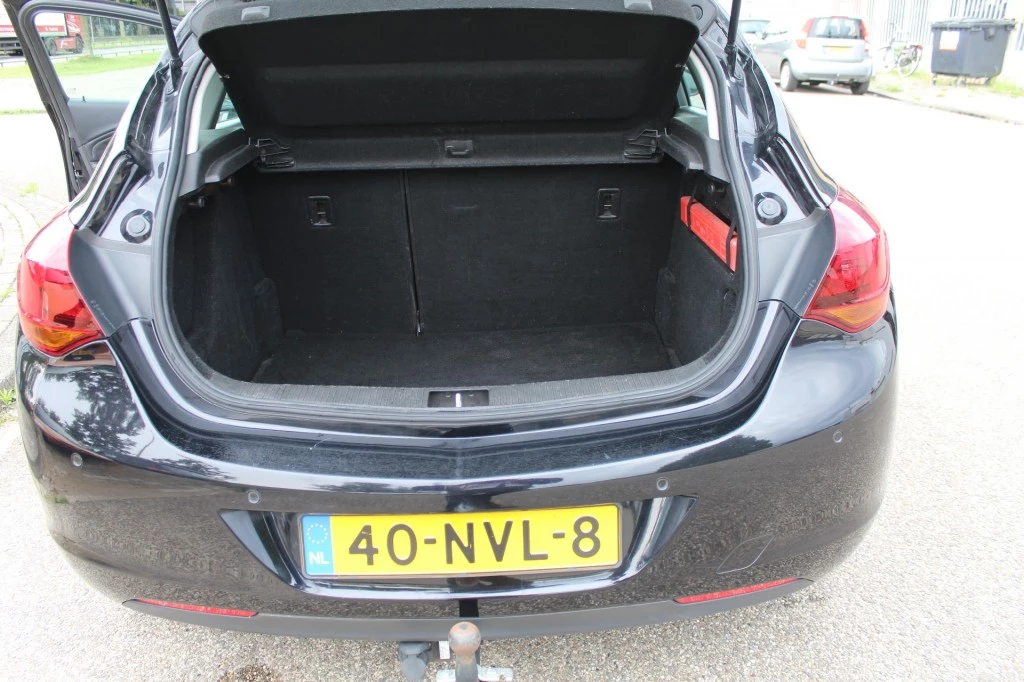 Hoofdafbeelding Opel Astra