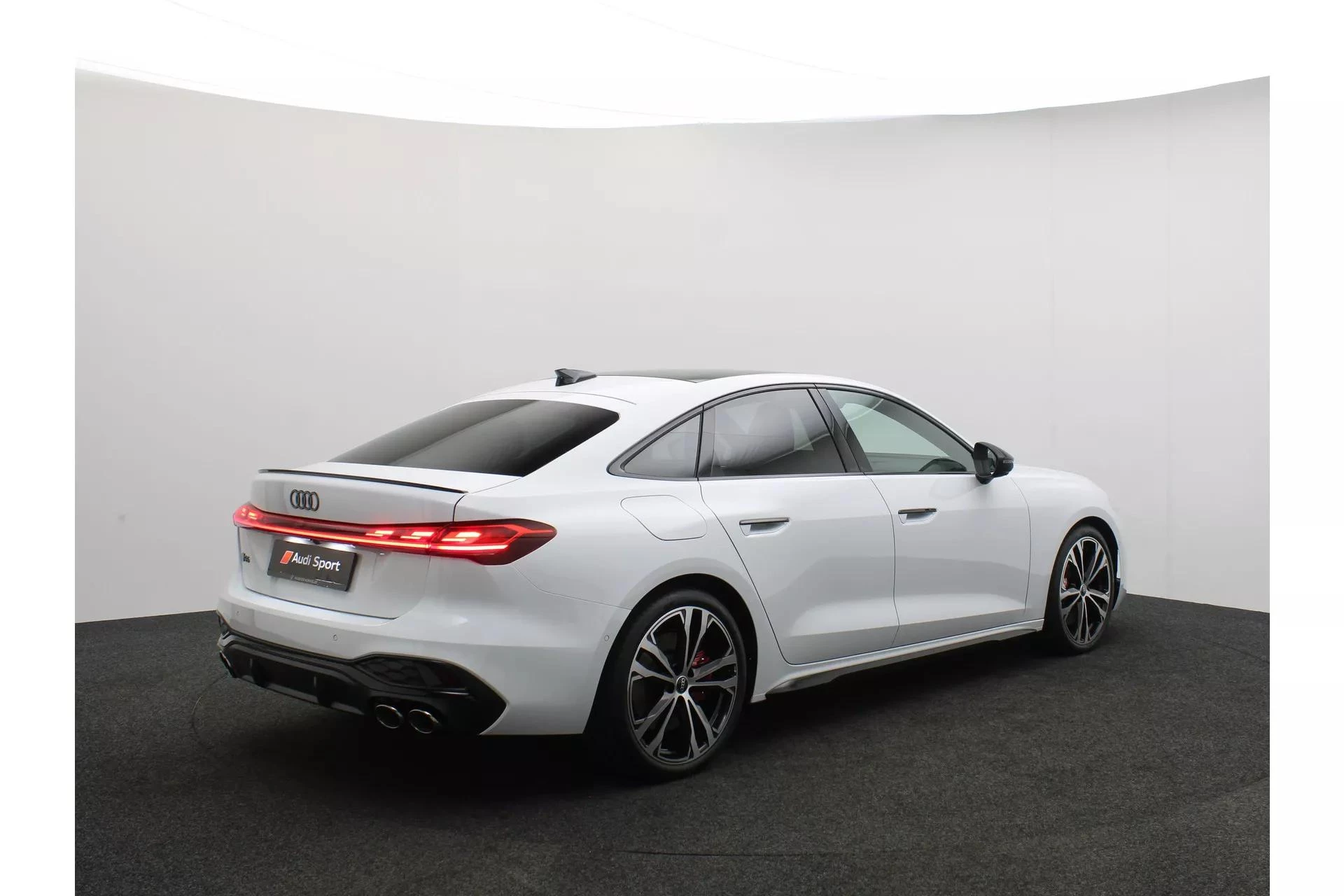 Hoofdafbeelding Audi S5