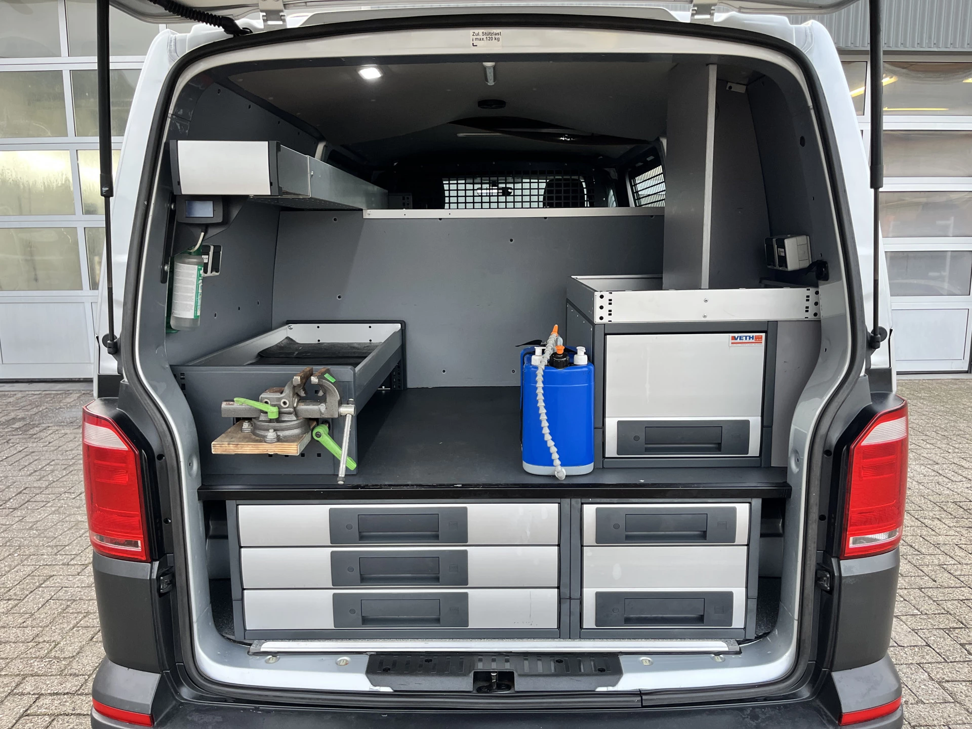 Hoofdafbeelding Volkswagen Transporter