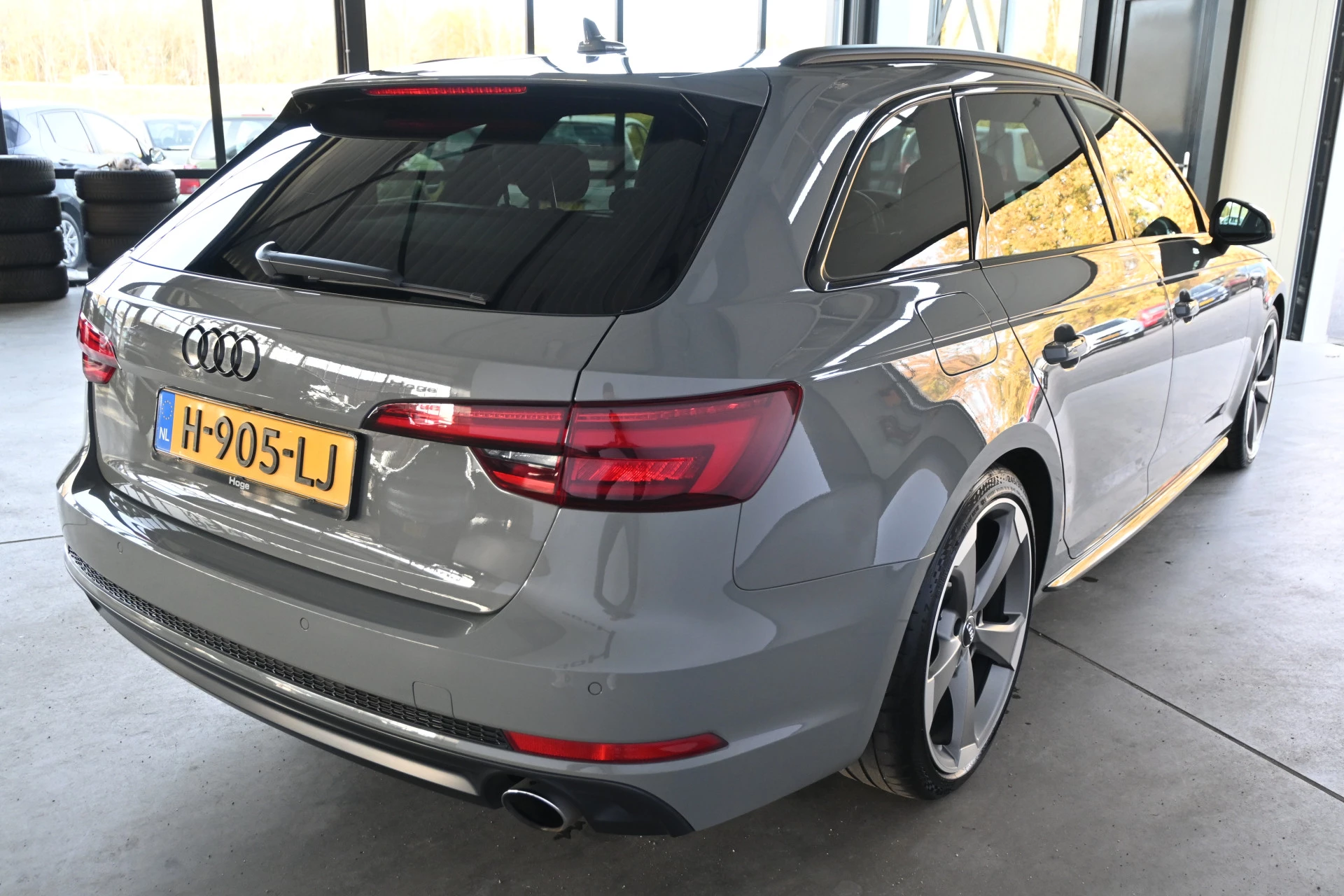 Hoofdafbeelding Audi A4