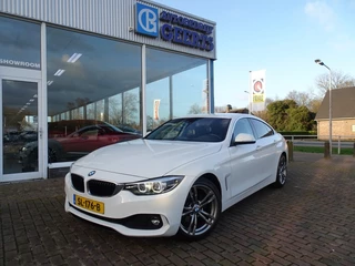 Hoofdafbeelding BMW 4 Serie BMW 4 Serie 418I Executive PDC/NL aut/Navi/LED/Stoelverwarming