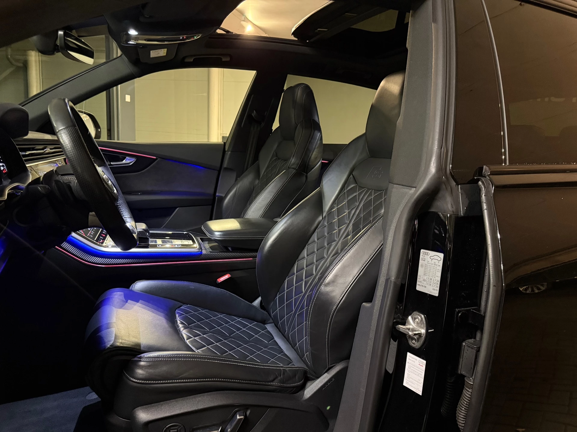 Hoofdafbeelding Audi Q8