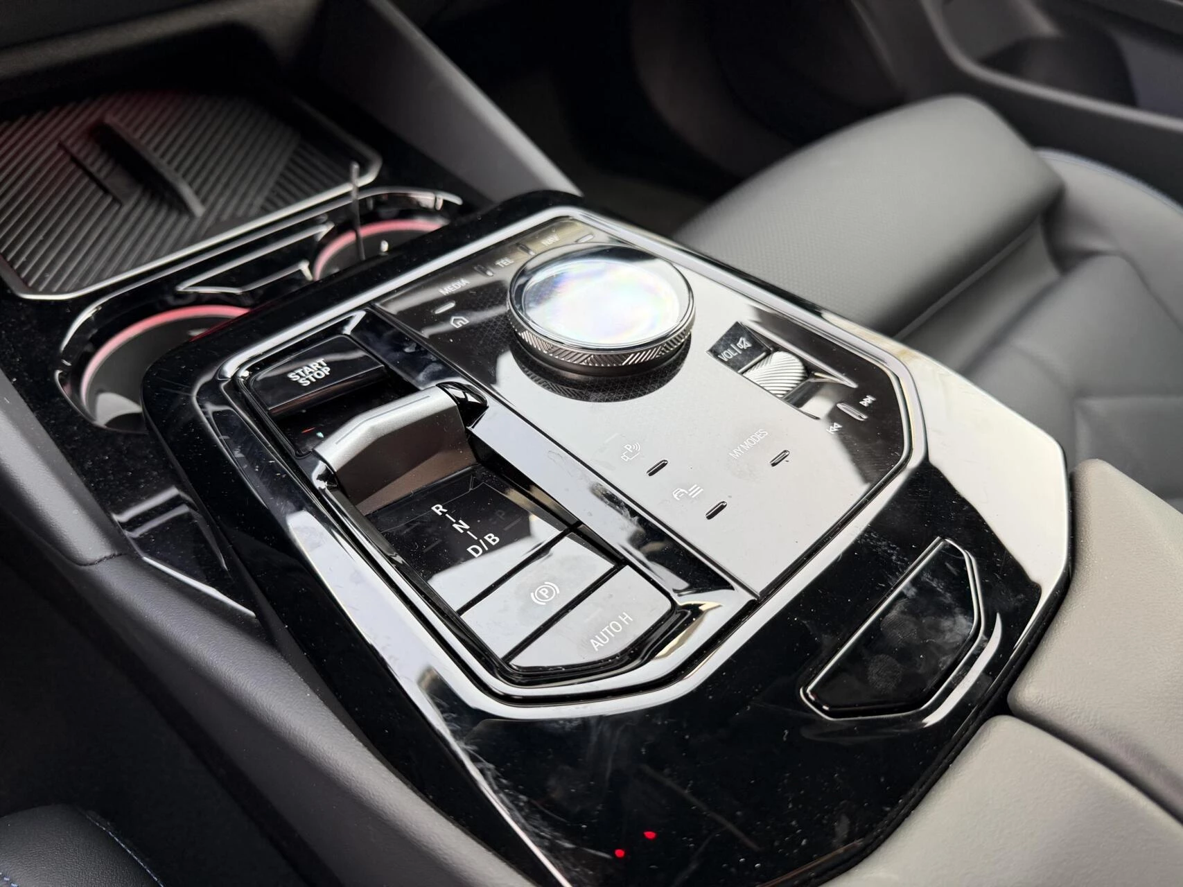 Hoofdafbeelding BMW i5