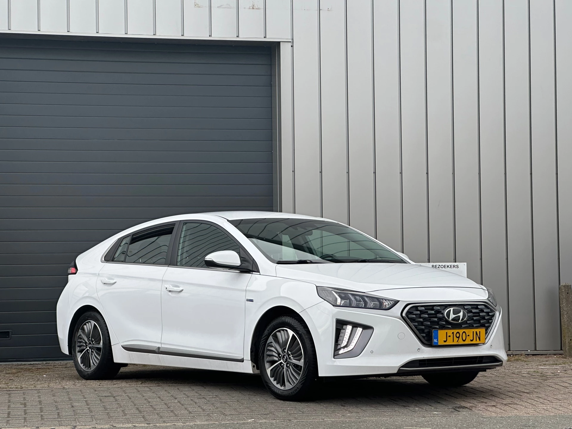 Hoofdafbeelding Hyundai IONIQ