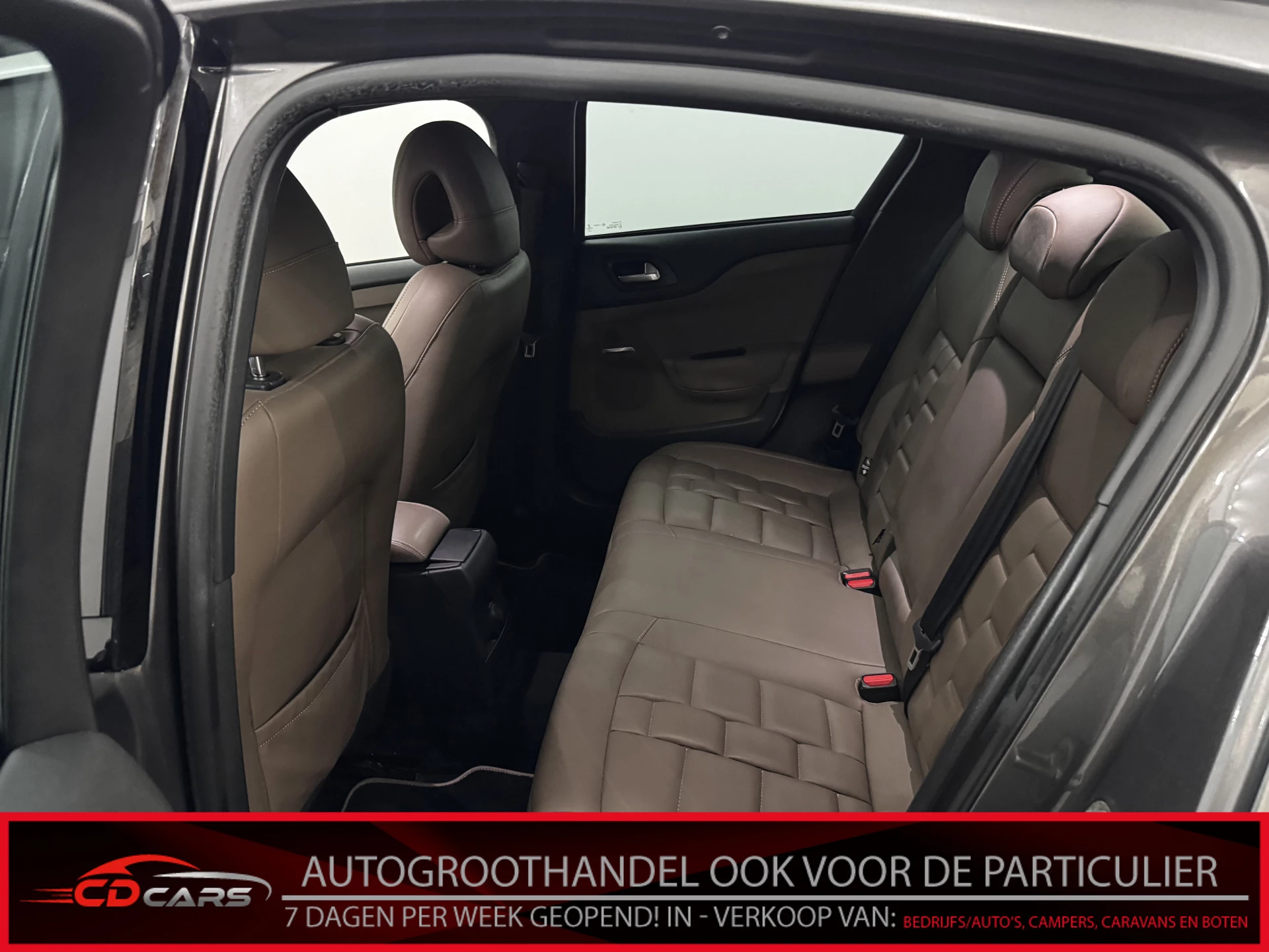 Hoofdafbeelding DS DS 4