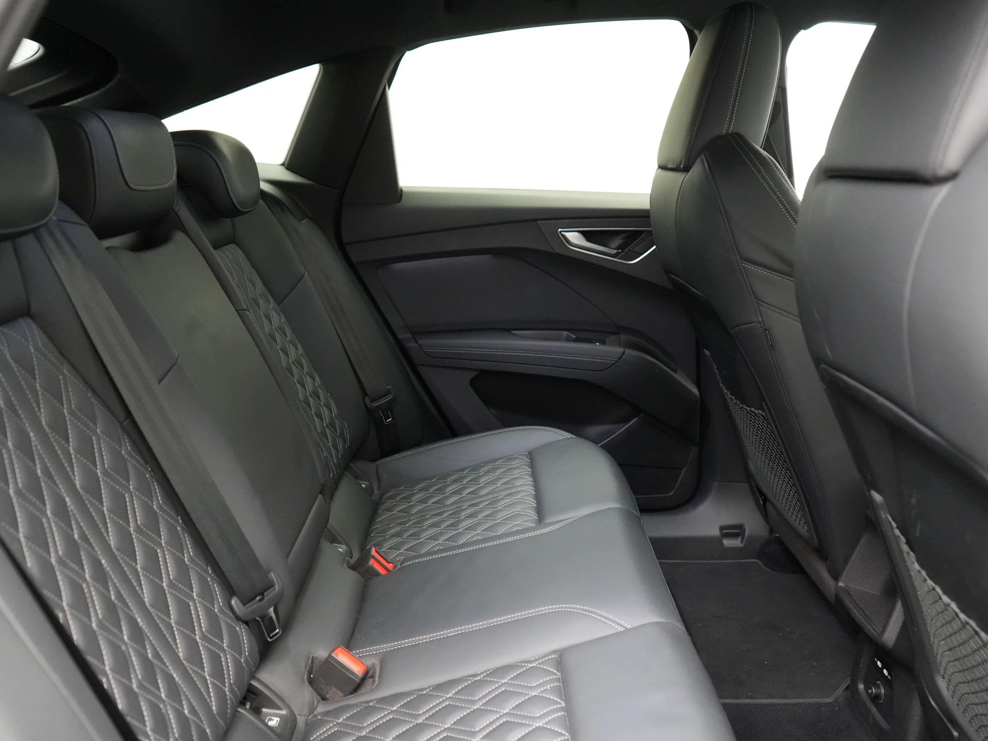 Hoofdafbeelding Audi Q4 e-tron