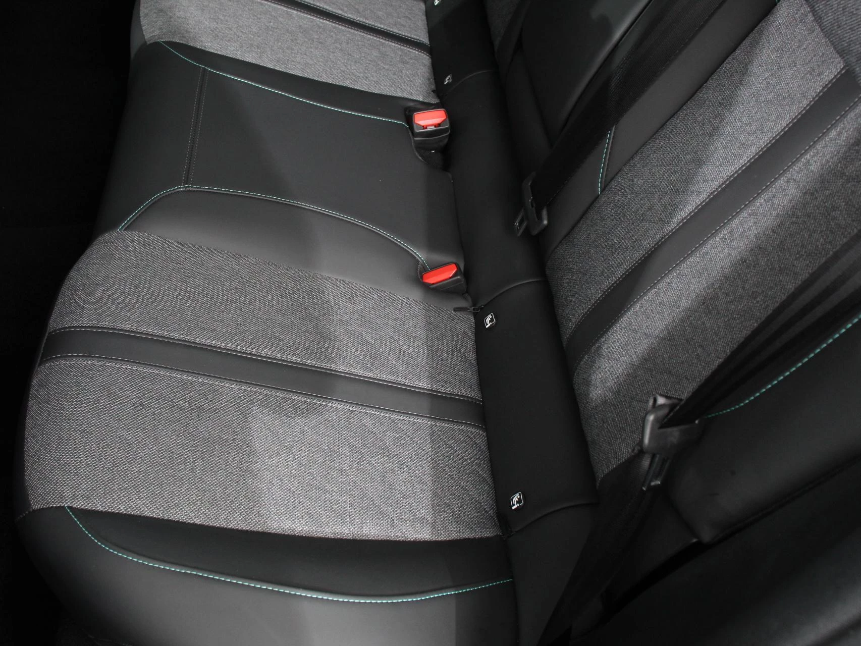 Hoofdafbeelding Peugeot 408