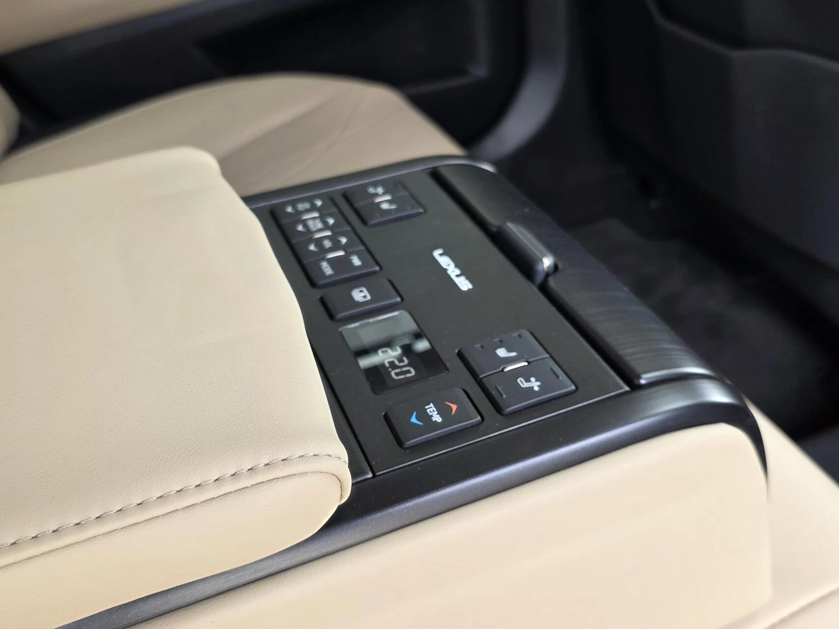 Hoofdafbeelding Lexus ES