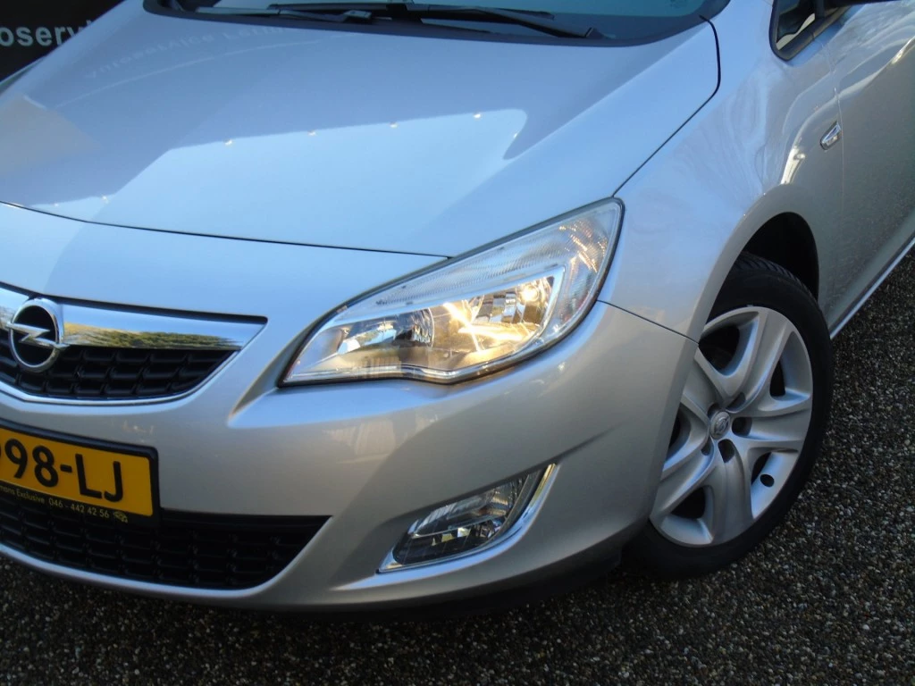 Hoofdafbeelding Opel Astra