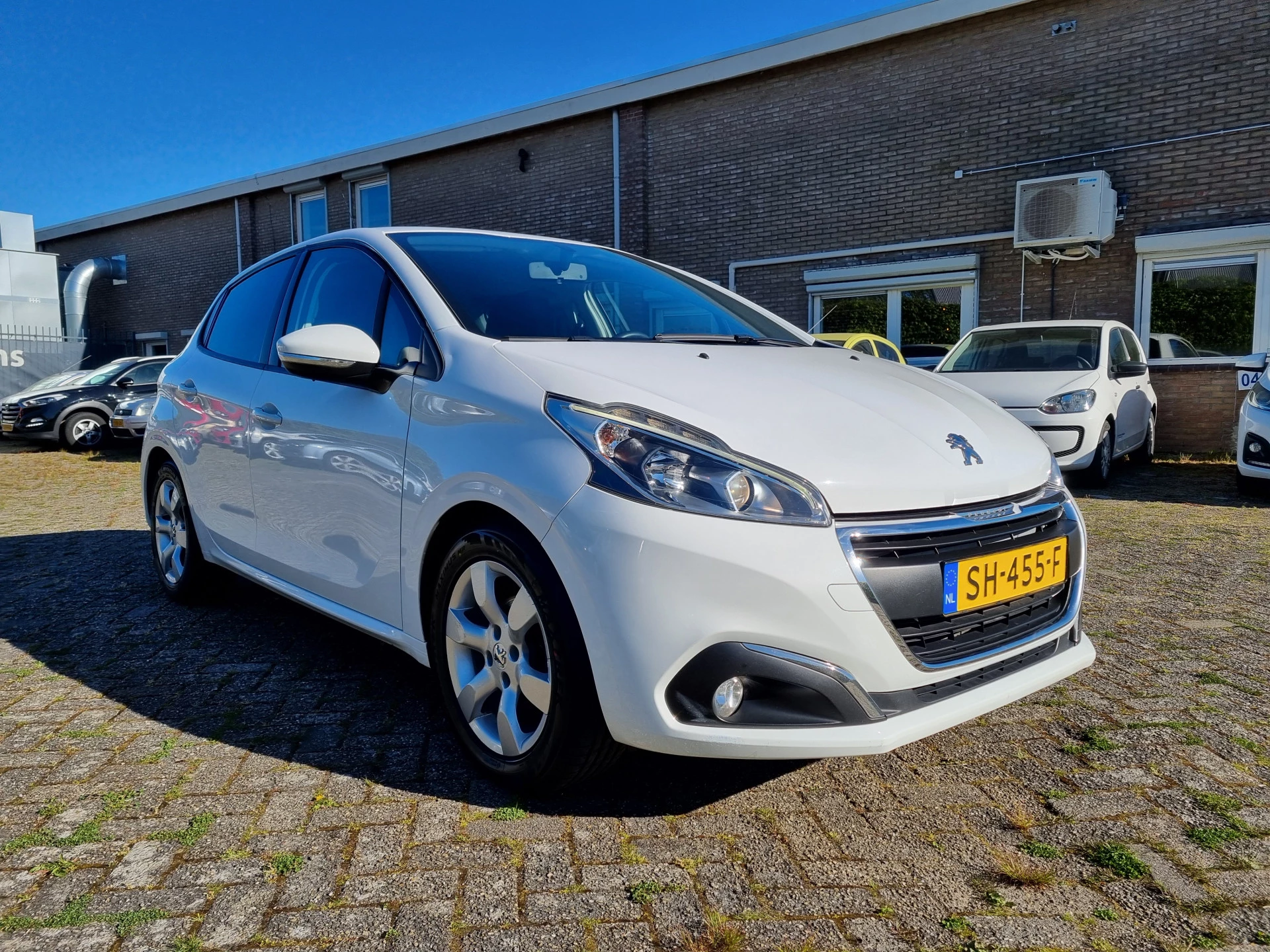 Hoofdafbeelding Peugeot 208