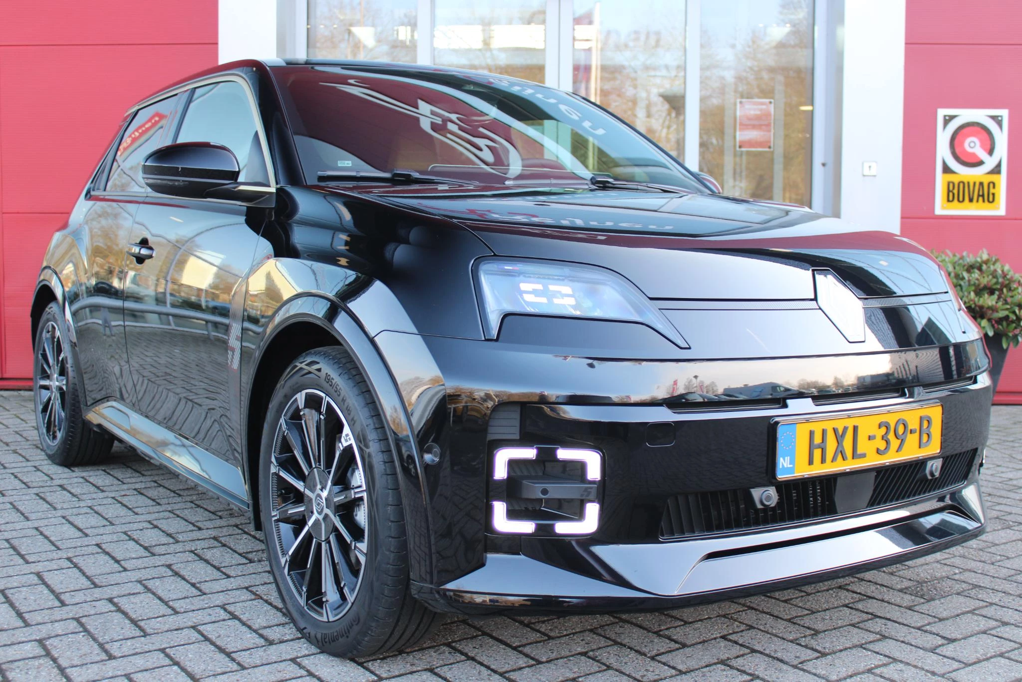 Hoofdafbeelding Renault 5