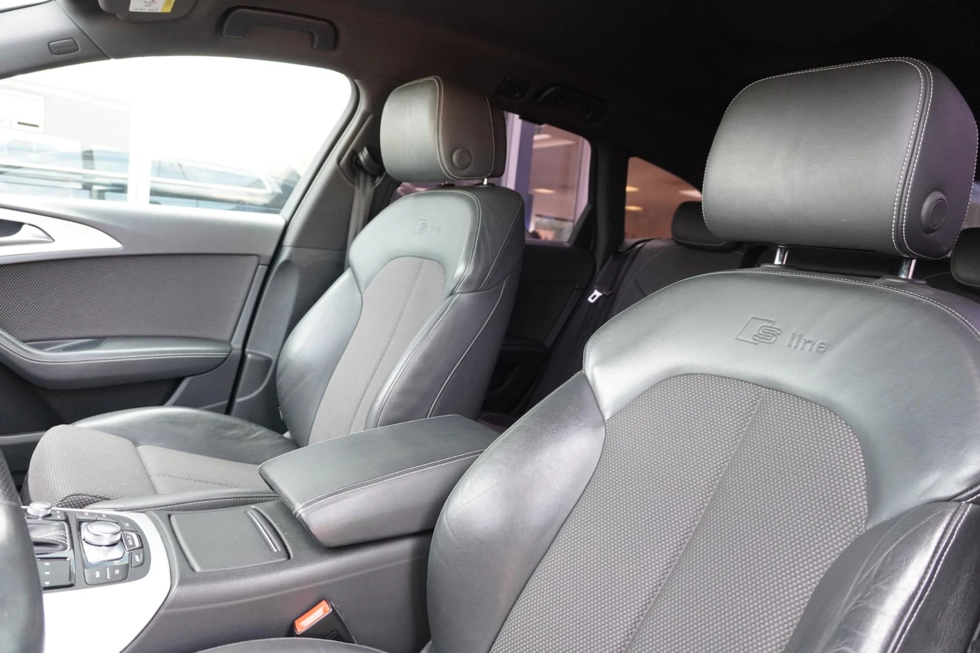 Hoofdafbeelding Audi A6