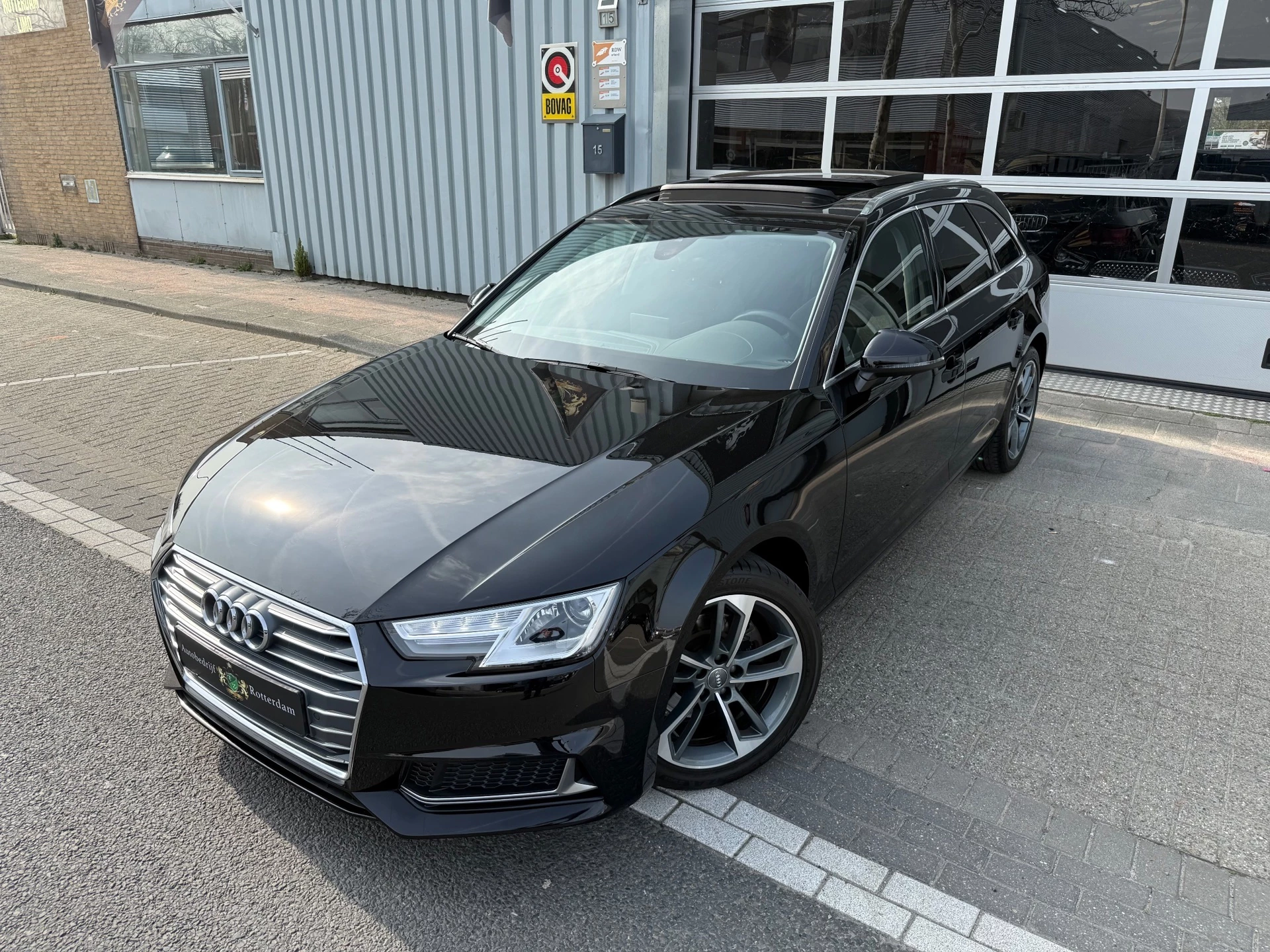 Hoofdafbeelding Audi A4