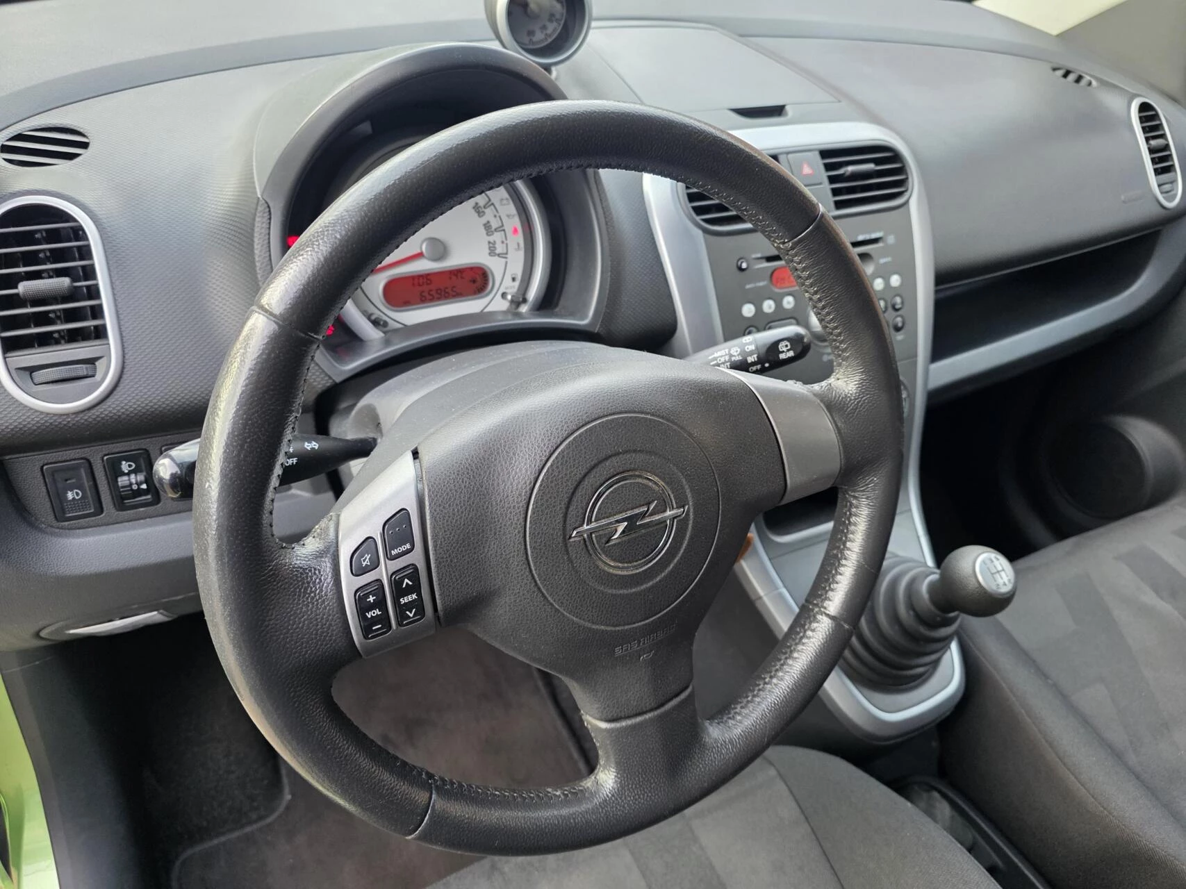 Hoofdafbeelding Opel Agila