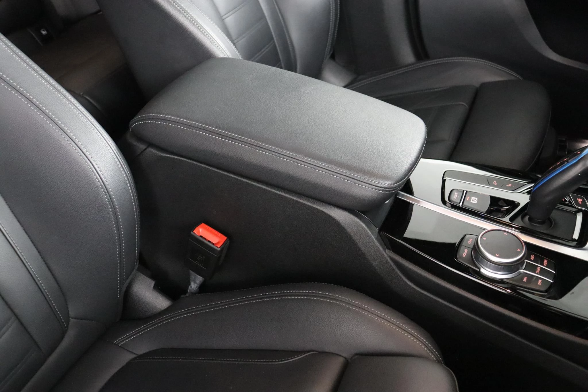 Hoofdafbeelding BMW iX3