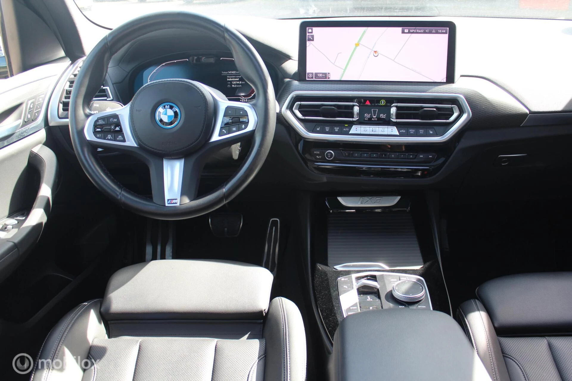 Hoofdafbeelding BMW iX3
