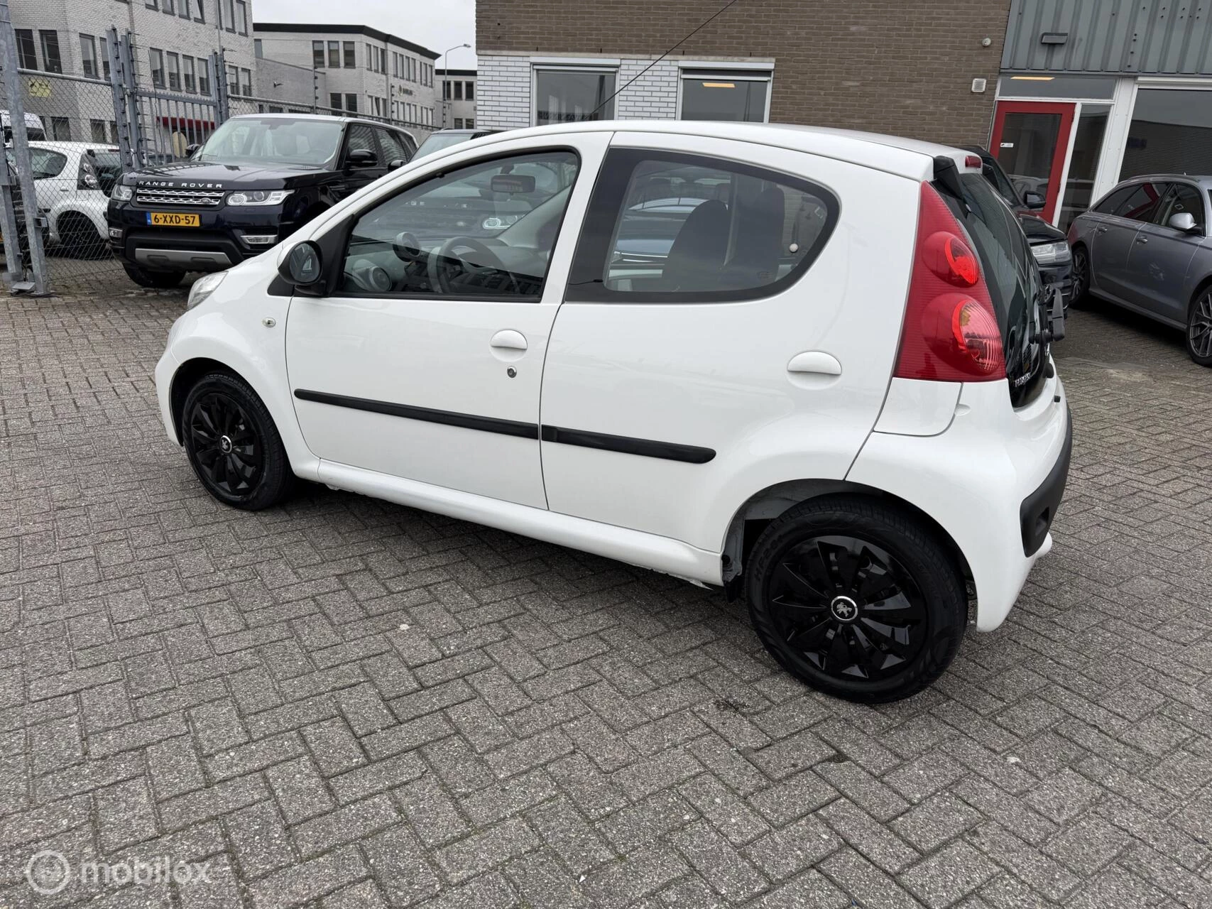 Hoofdafbeelding Peugeot 107