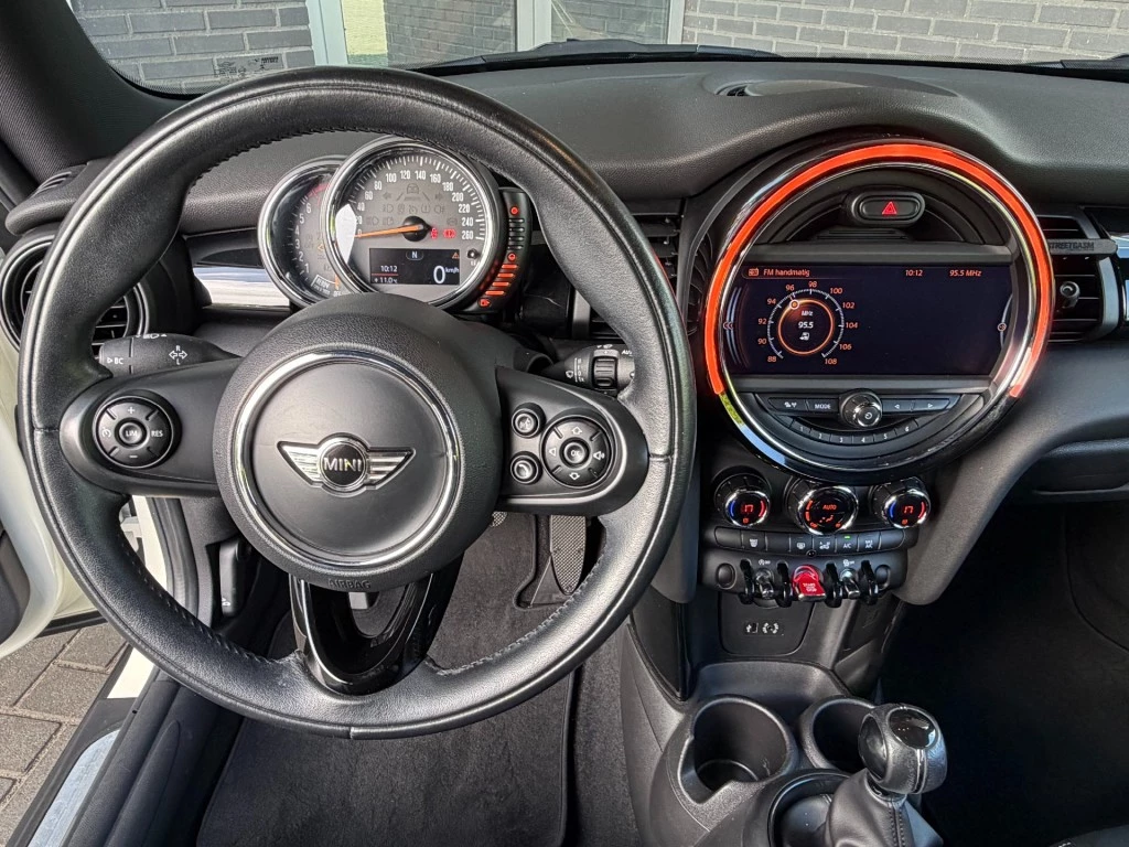 Hoofdafbeelding MINI Cooper