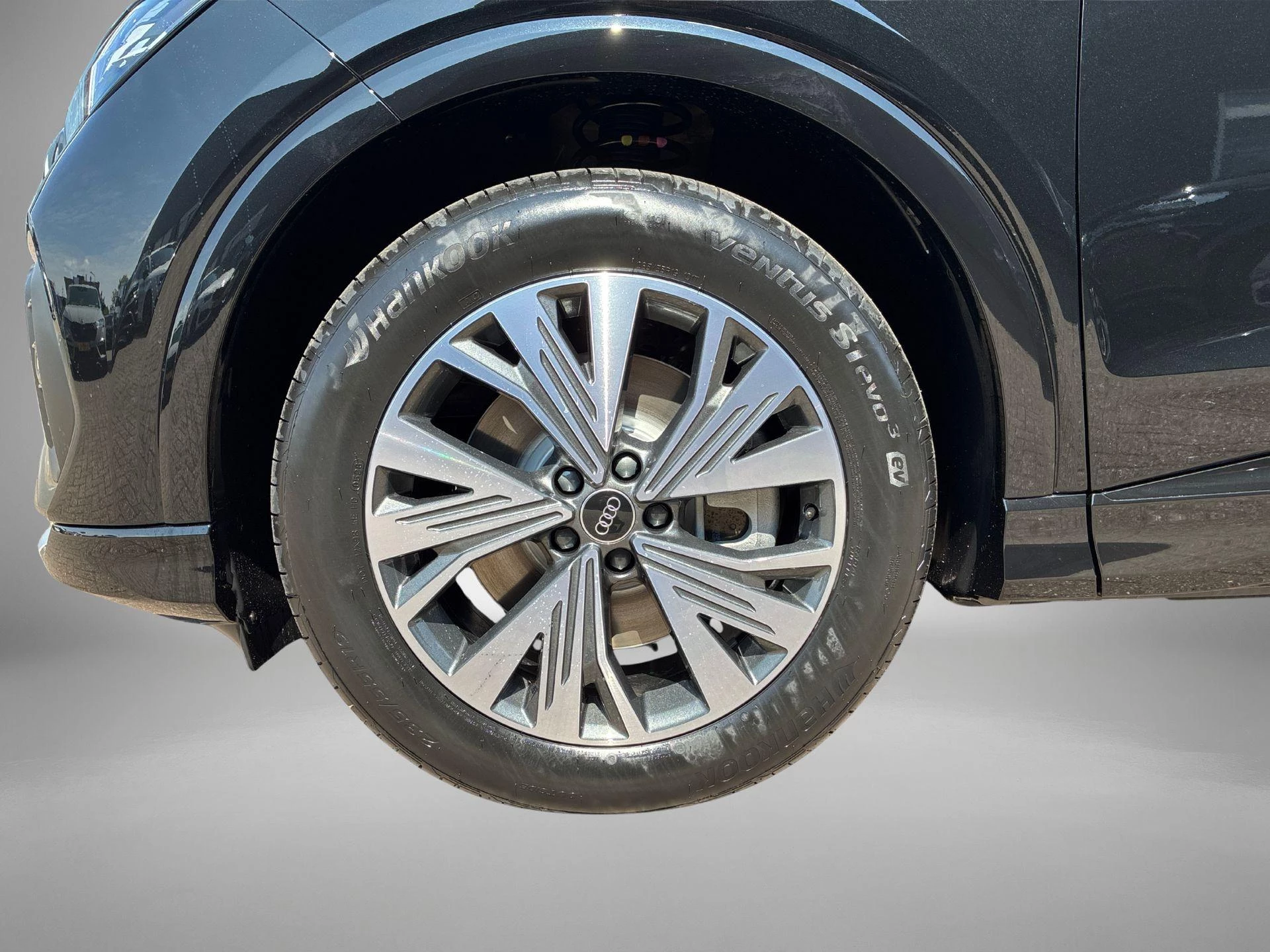 Hoofdafbeelding Audi Q4 Sportback e-tron