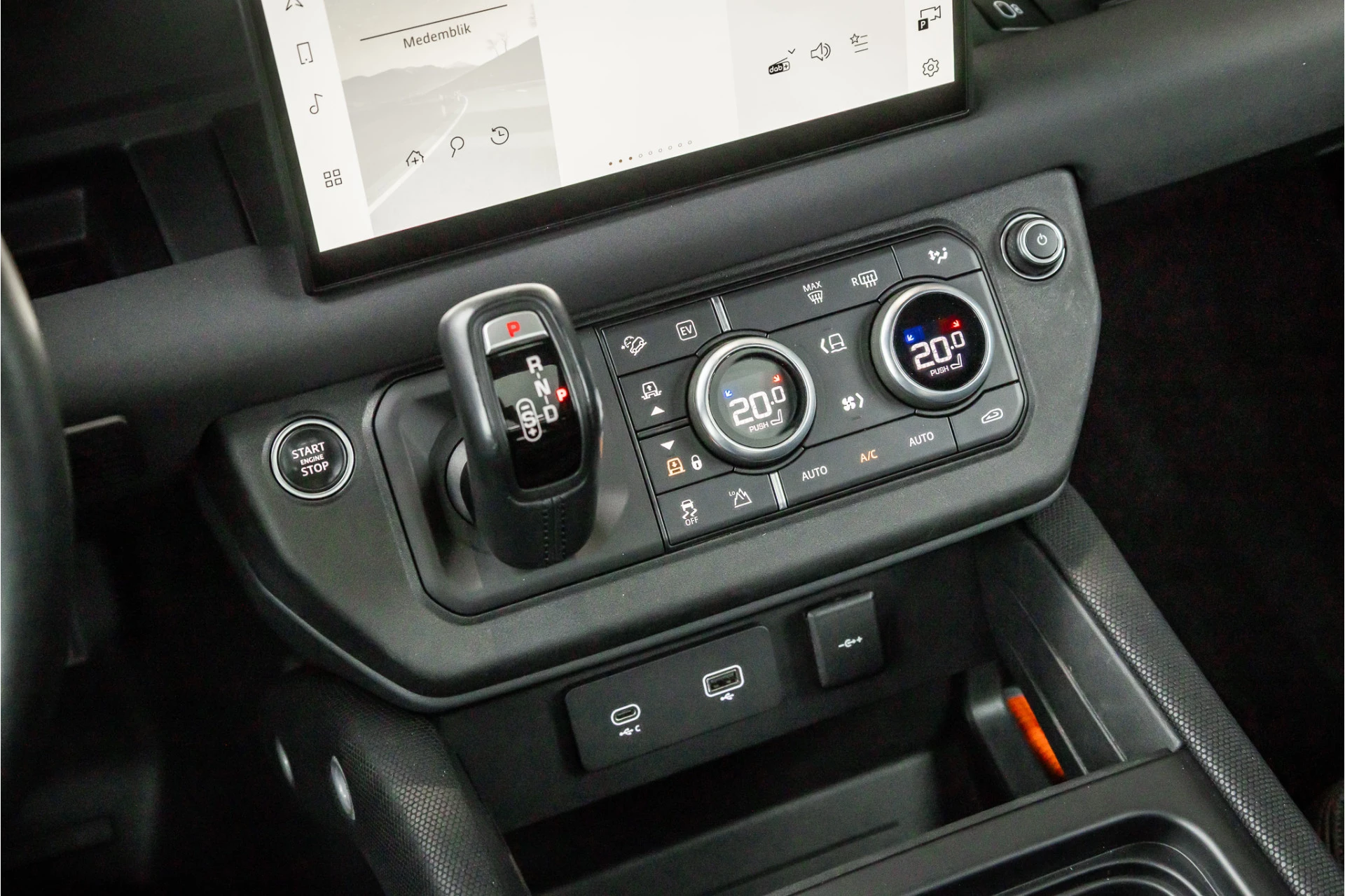 Hoofdafbeelding Land Rover Defender