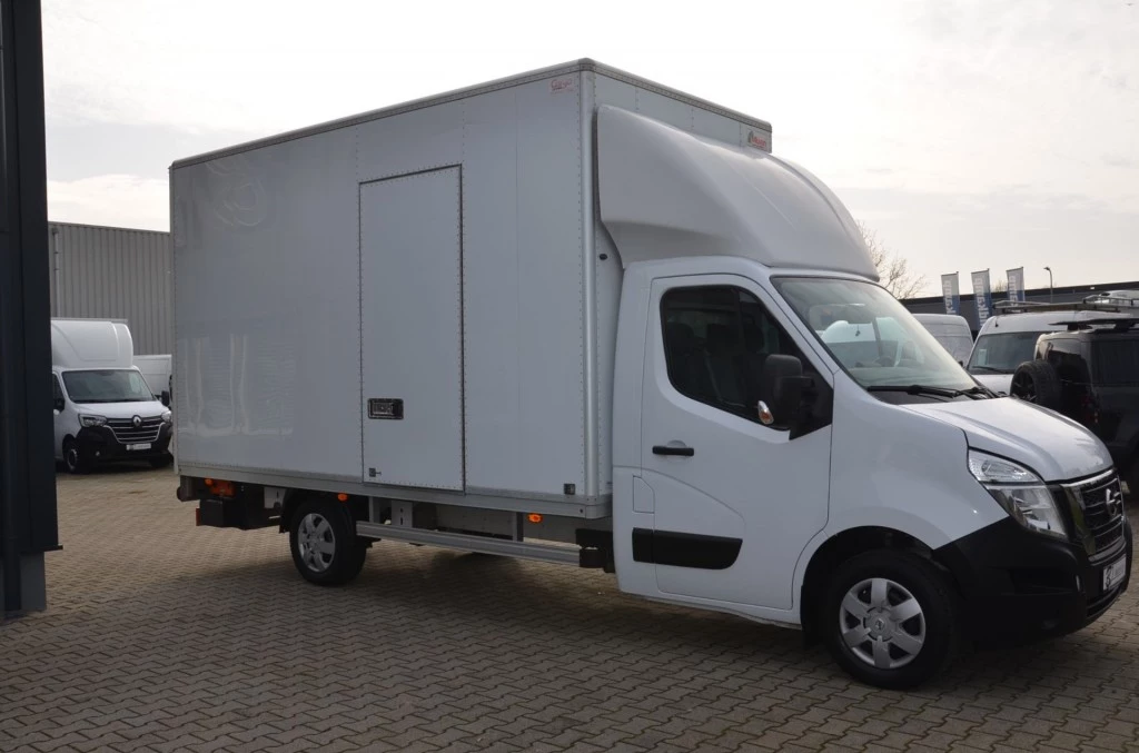Hoofdafbeelding Nissan NV400