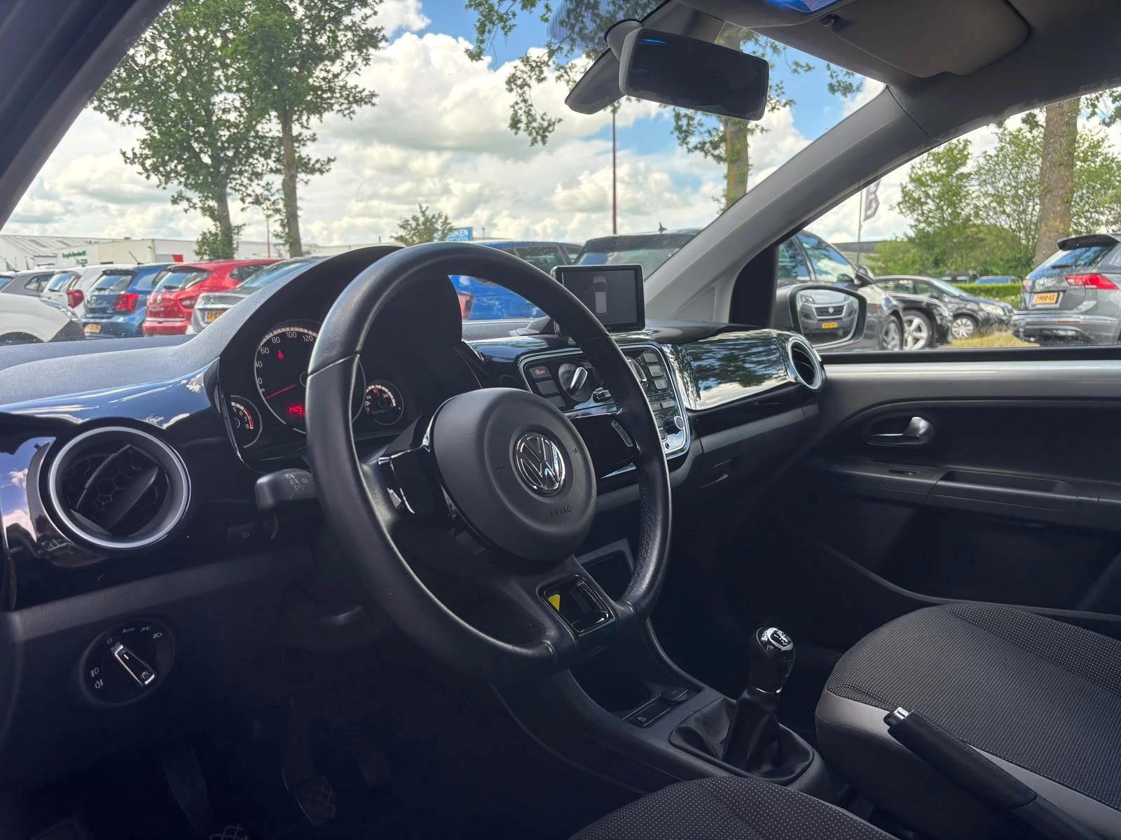Hoofdafbeelding Volkswagen up!
