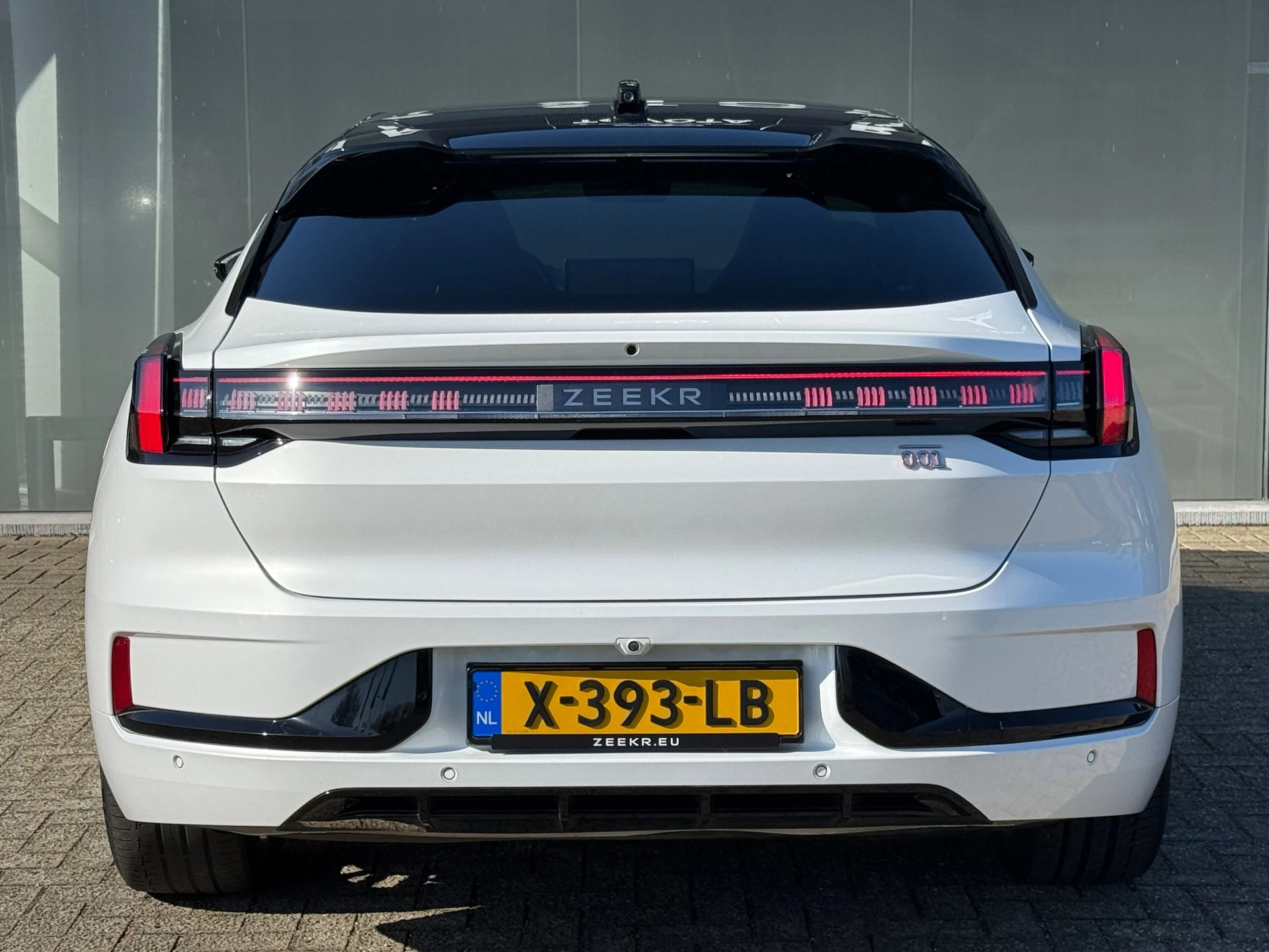 Hoofdafbeelding Zeekr 001