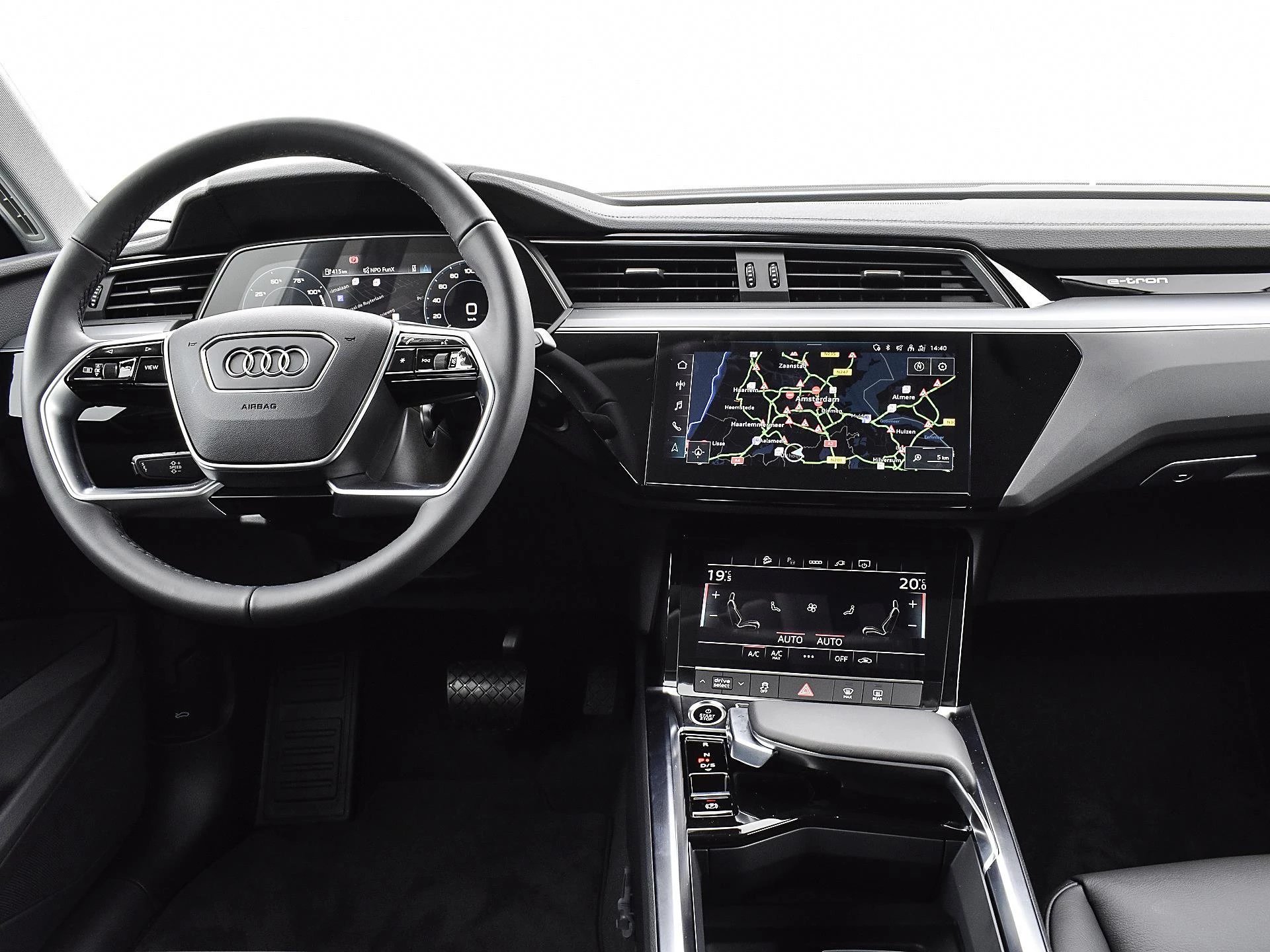 Hoofdafbeelding Audi Q8 Sportback e-tron