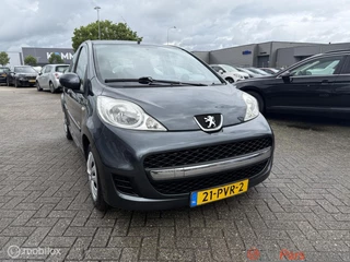 Peugeot 107 1.0-12V Millesim 200,Airco,5drs,2de eigenaar
