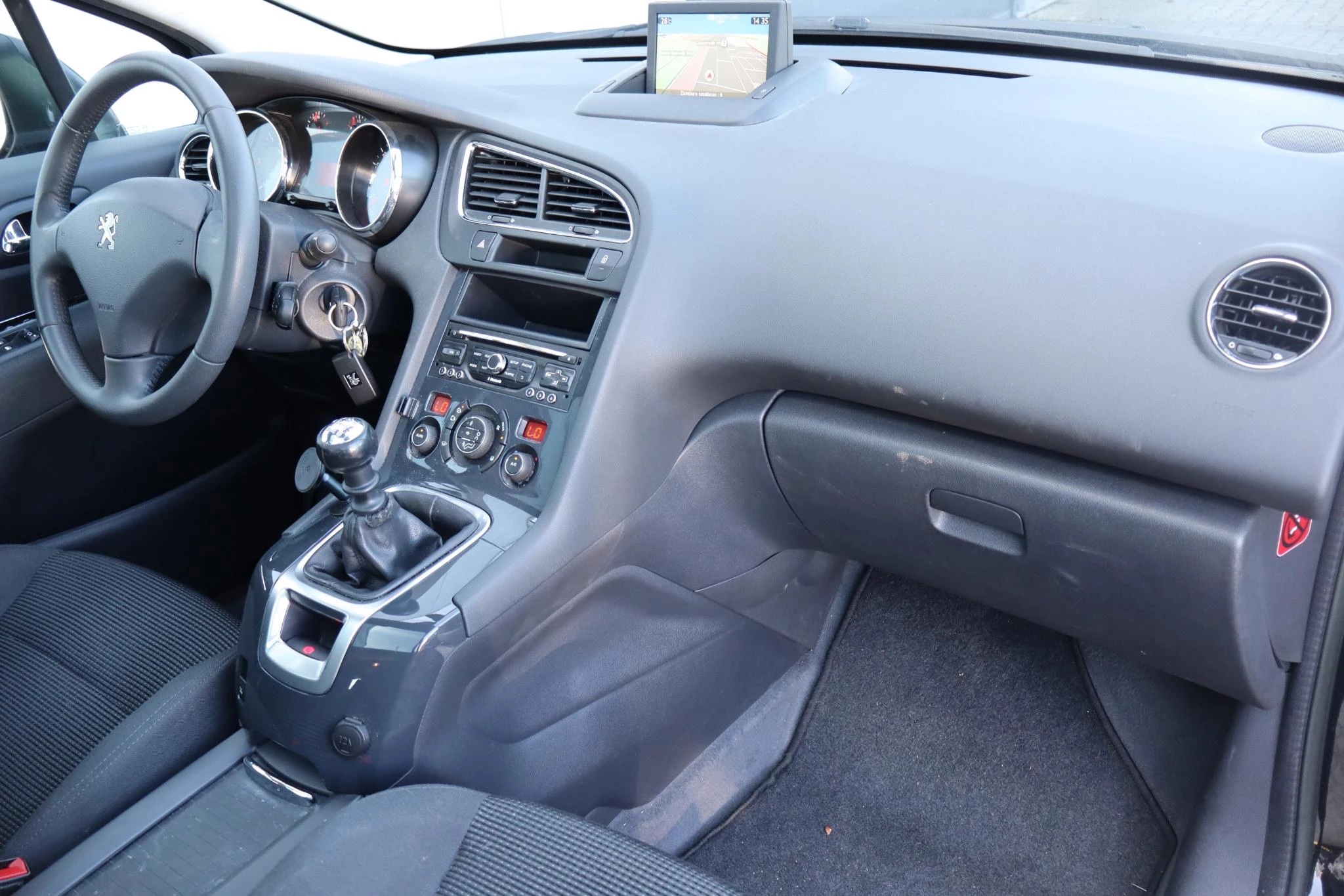 Hoofdafbeelding Peugeot 5008