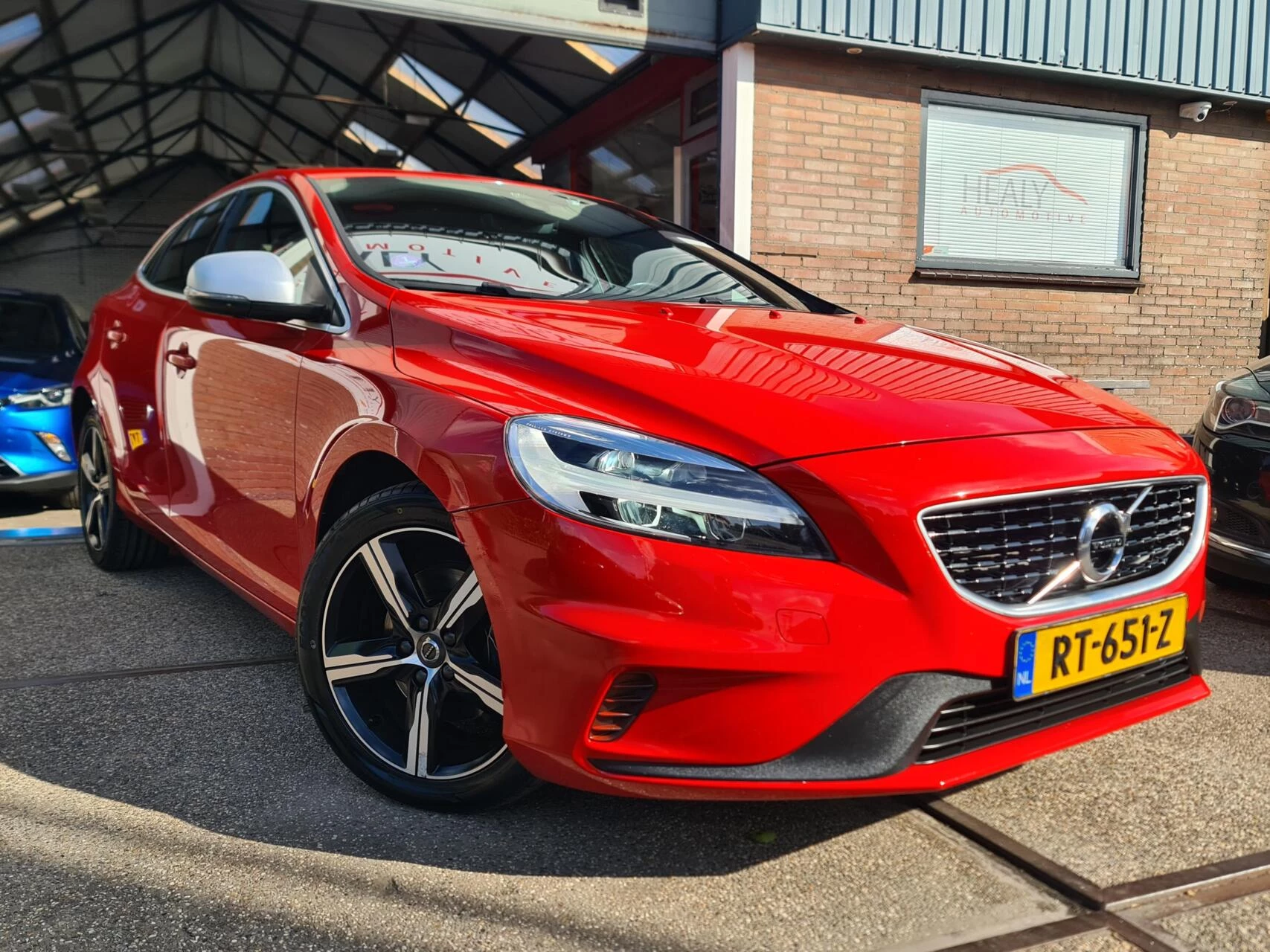 Hoofdafbeelding Volvo V40