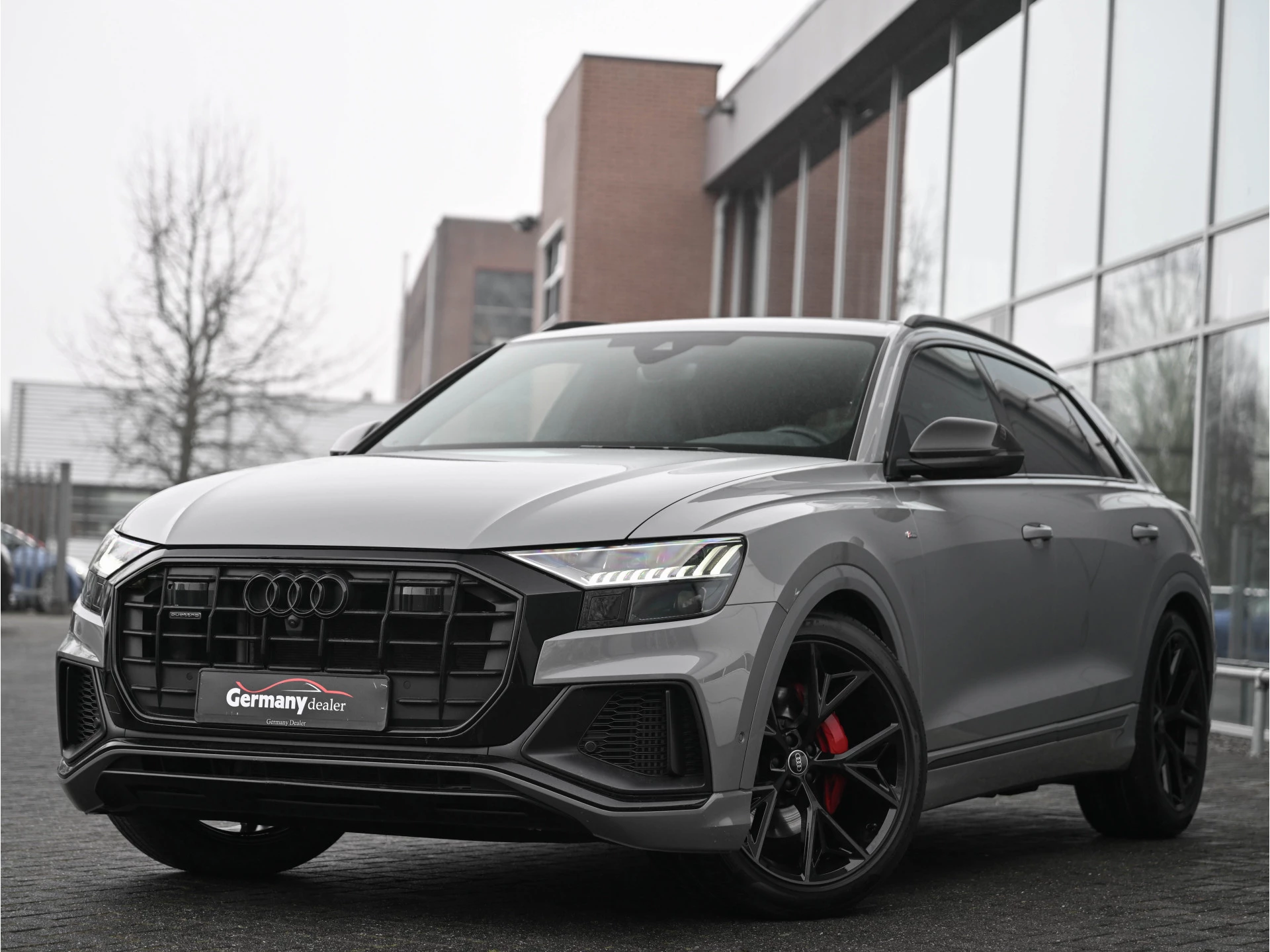Hoofdafbeelding Audi Q8