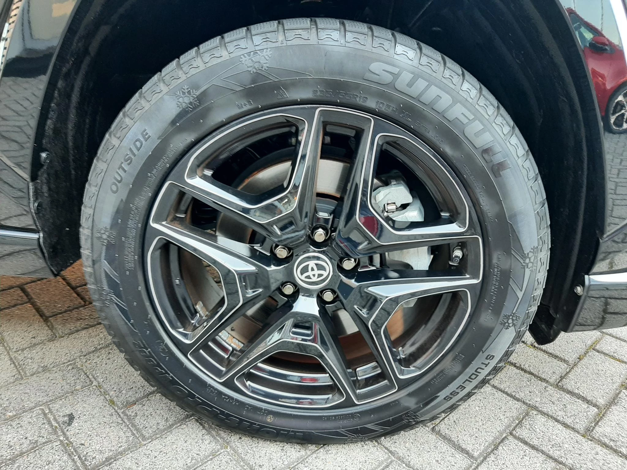 Hoofdafbeelding Toyota RAV4