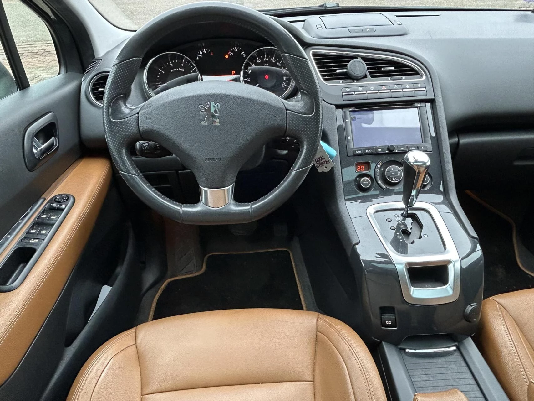 Hoofdafbeelding Peugeot 5008