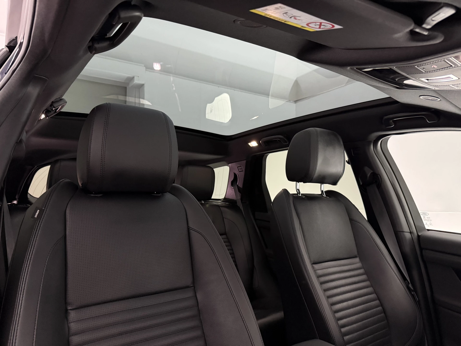 Hoofdafbeelding Land Rover Discovery