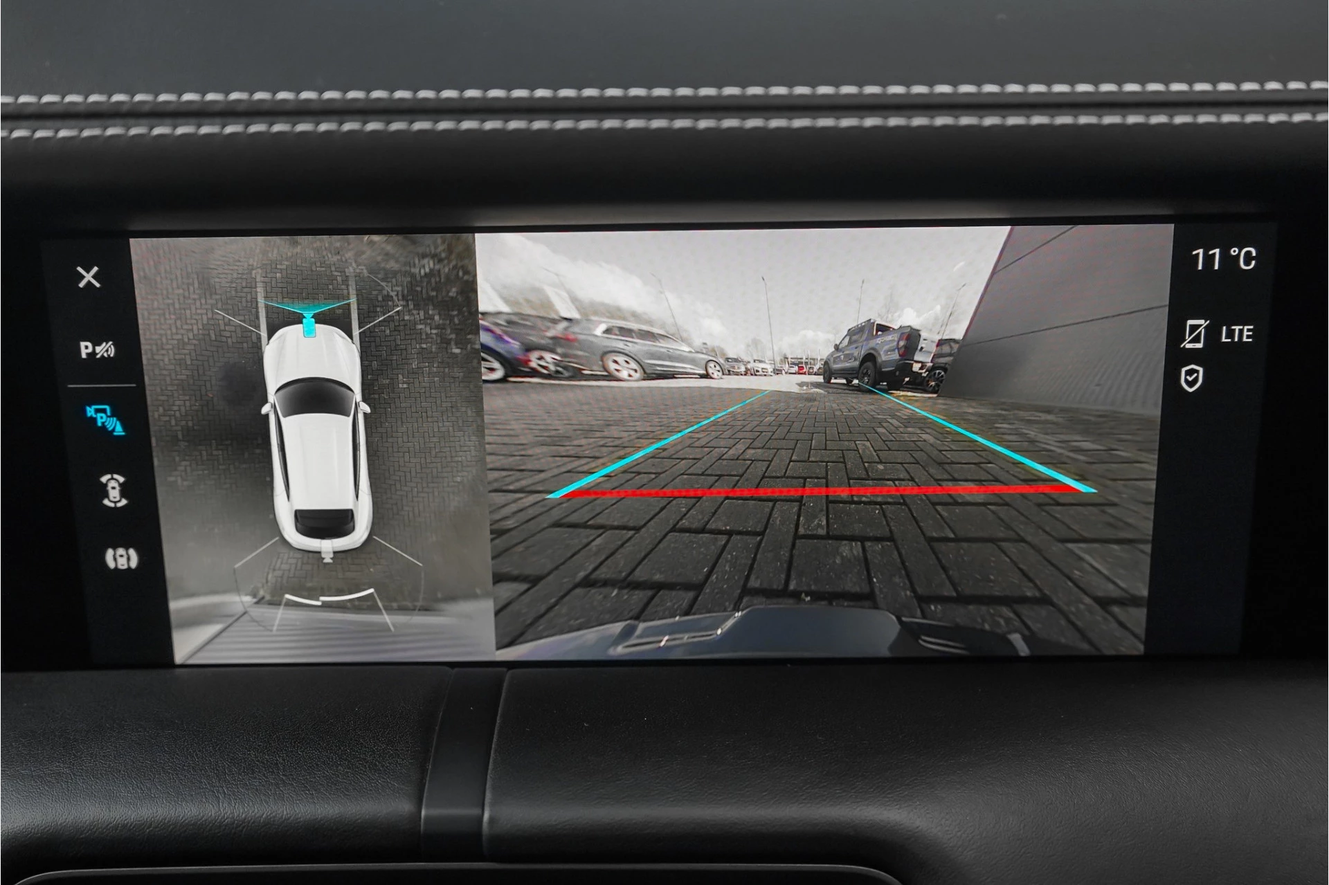 Hoofdafbeelding Porsche Taycan