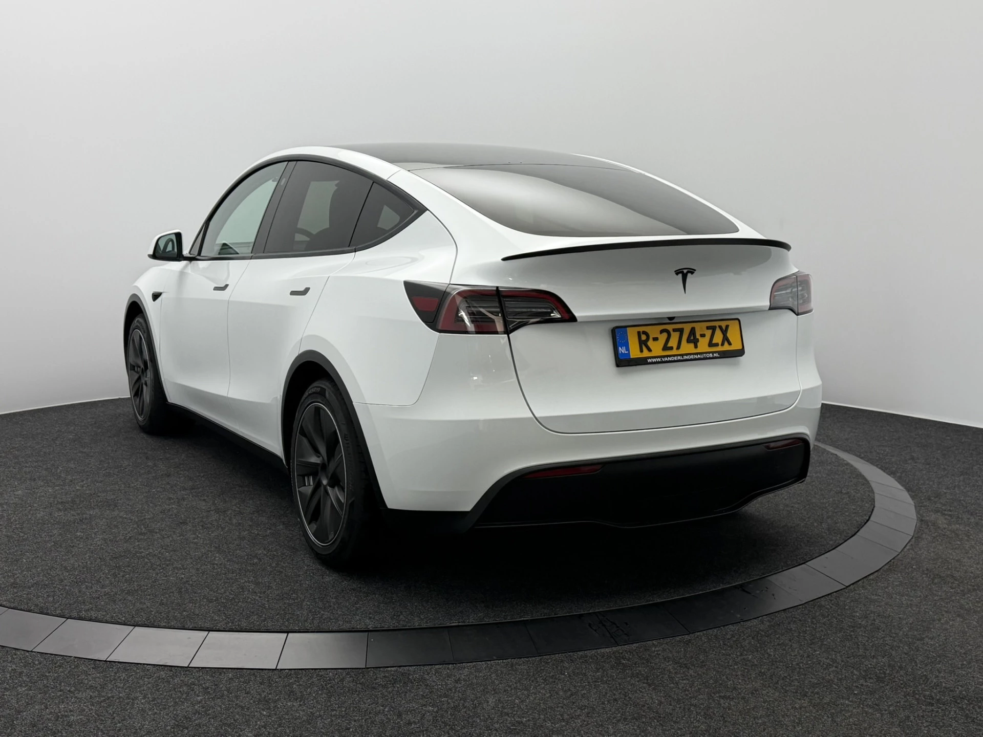 Hoofdafbeelding Tesla Model Y