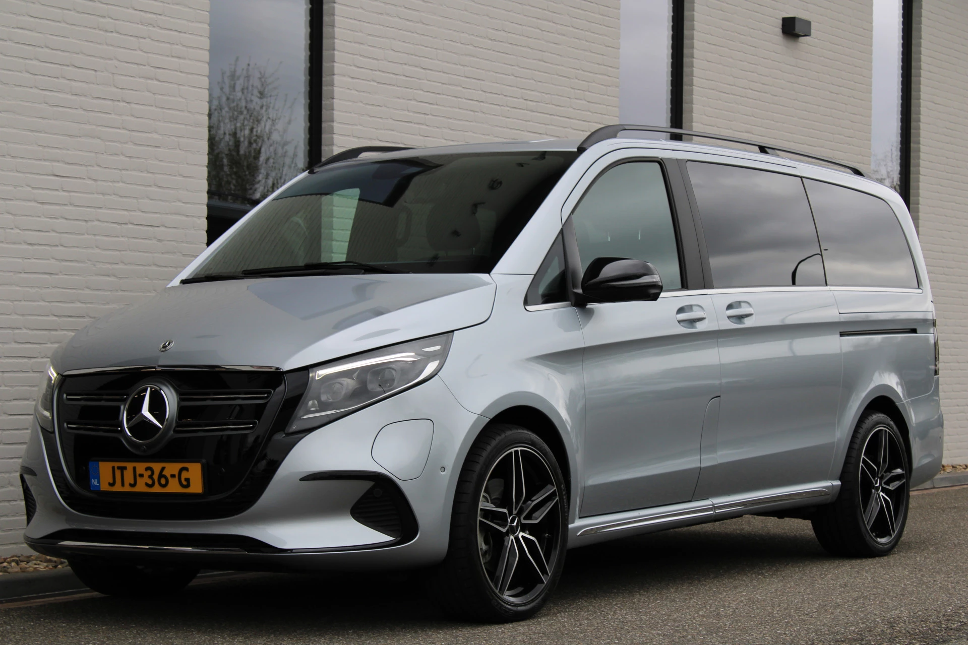 Hoofdafbeelding Mercedes-Benz EQV