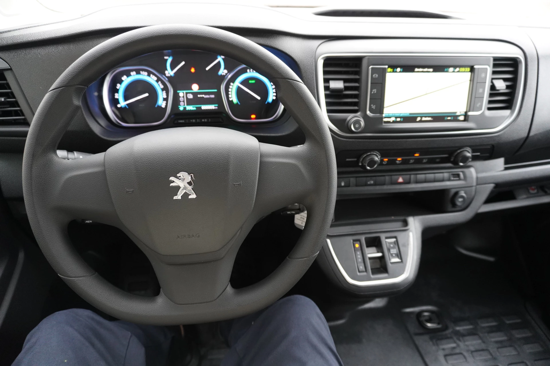 Hoofdafbeelding Peugeot e-Expert