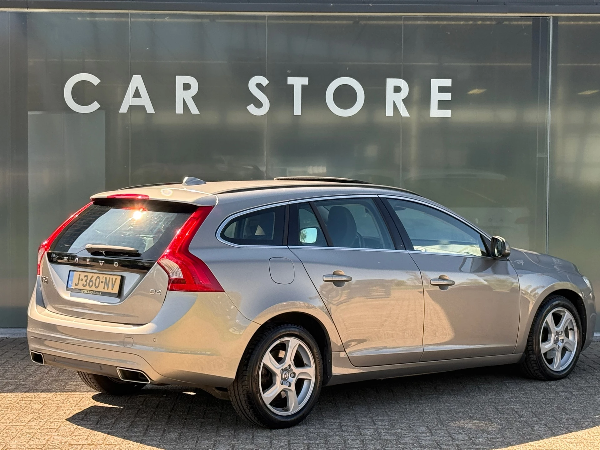 Hoofdafbeelding Volvo V60
