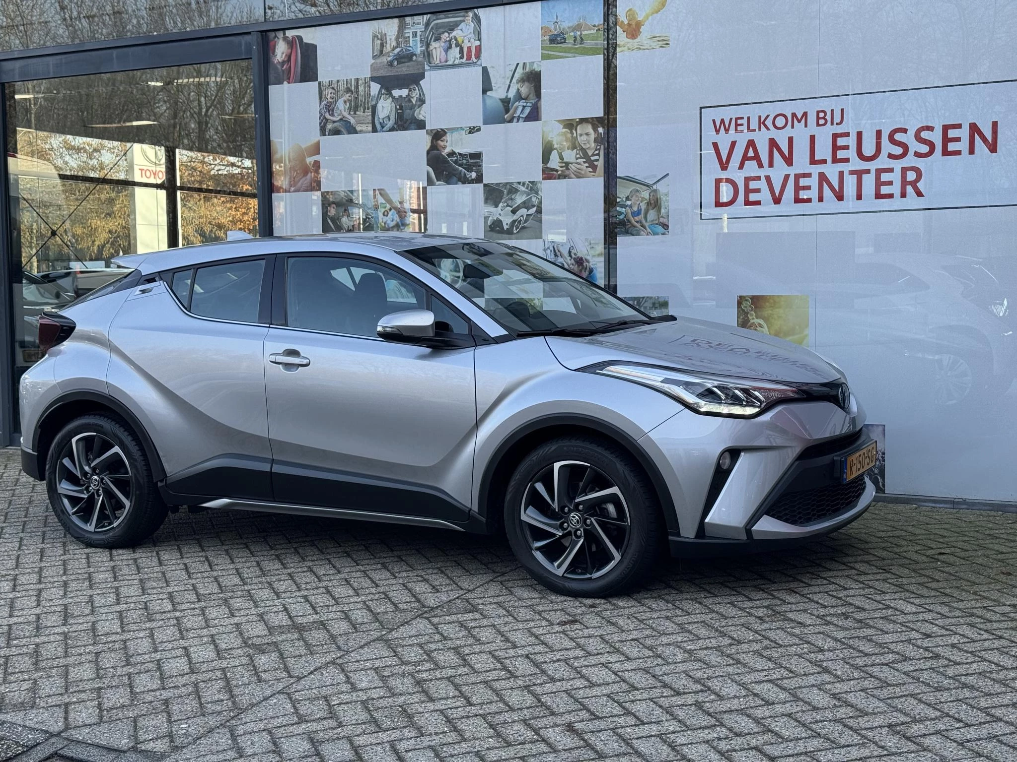 Hoofdafbeelding Toyota C-HR