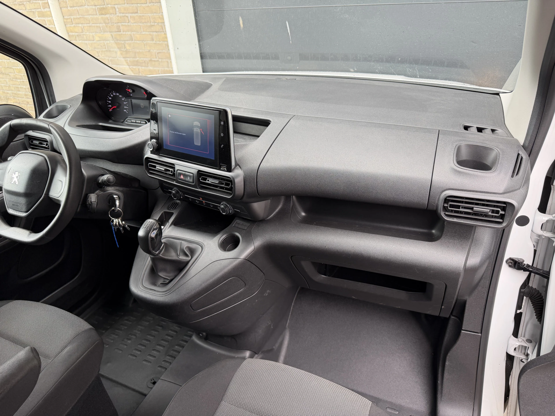 Hoofdafbeelding Peugeot Partner