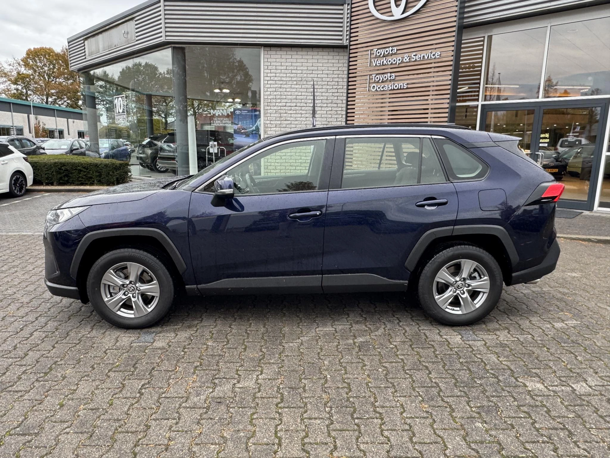 Hoofdafbeelding Toyota RAV4